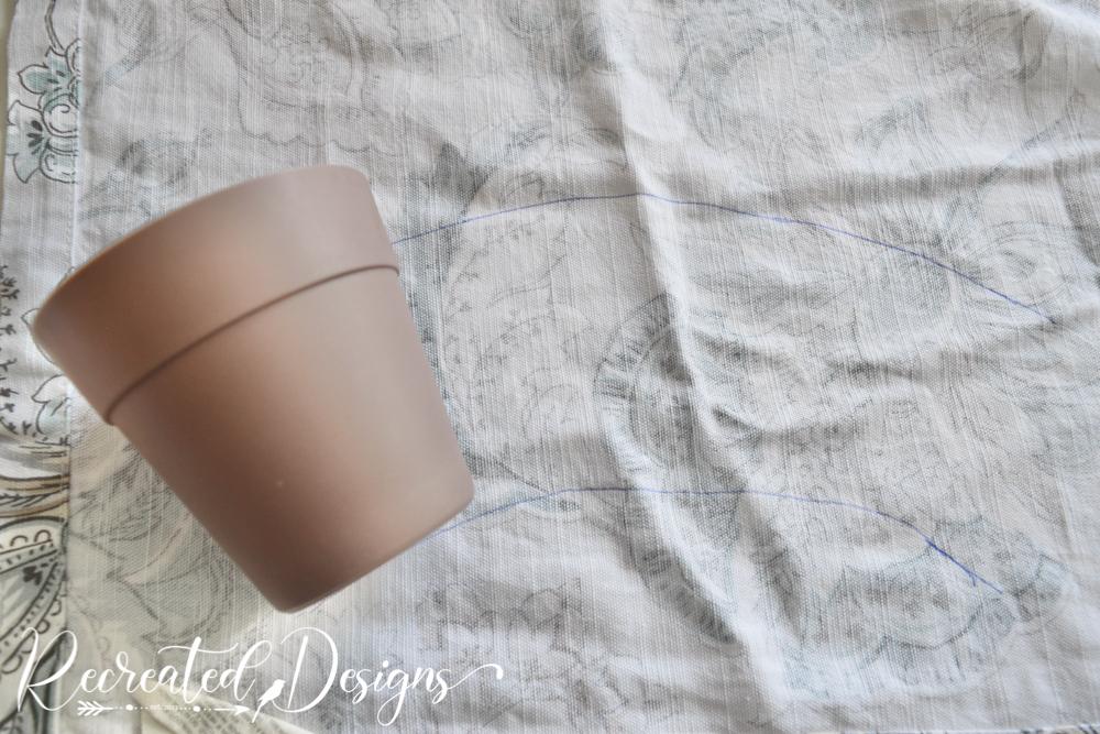 tracing-flower-pot-shape-backside-fabric-scrap-summer-diy-Recreated-Designs.jpg