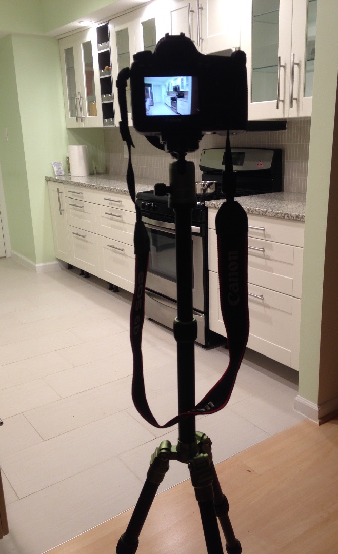 tripod.jpg