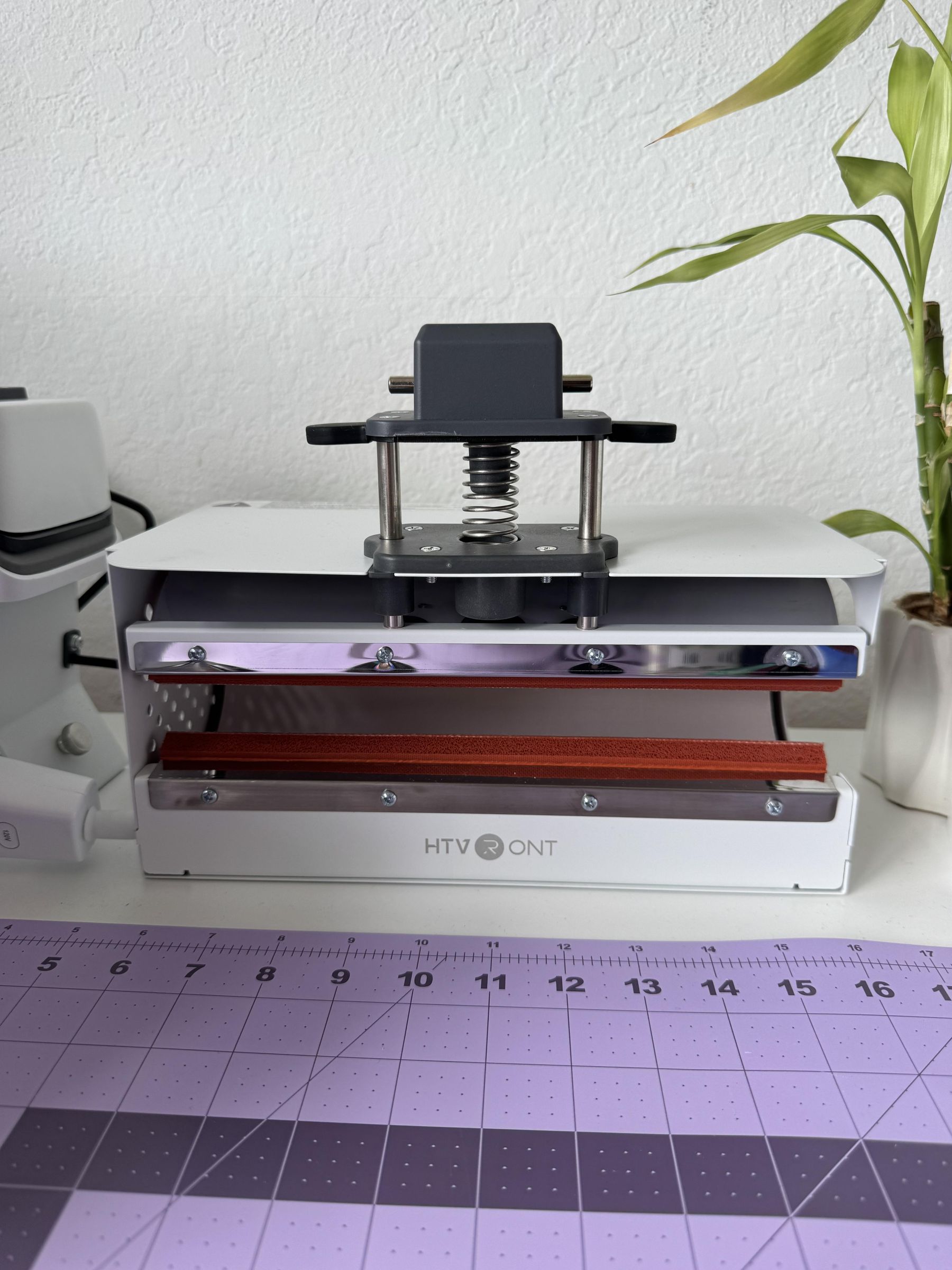 tumbler:mug press.jpg