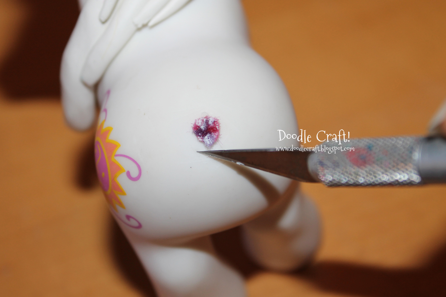 tutorial on customizing your own my little pony scor around tail.jpg