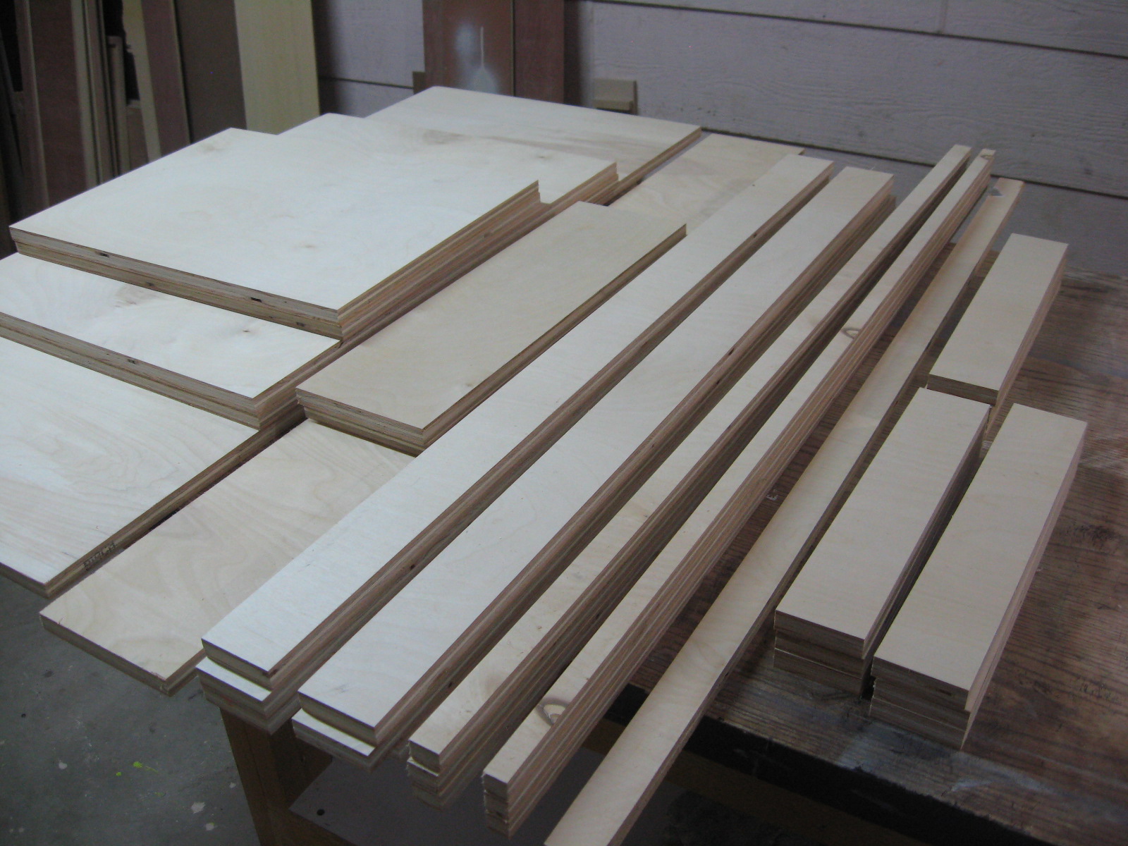 tv stand chest 001.JPG