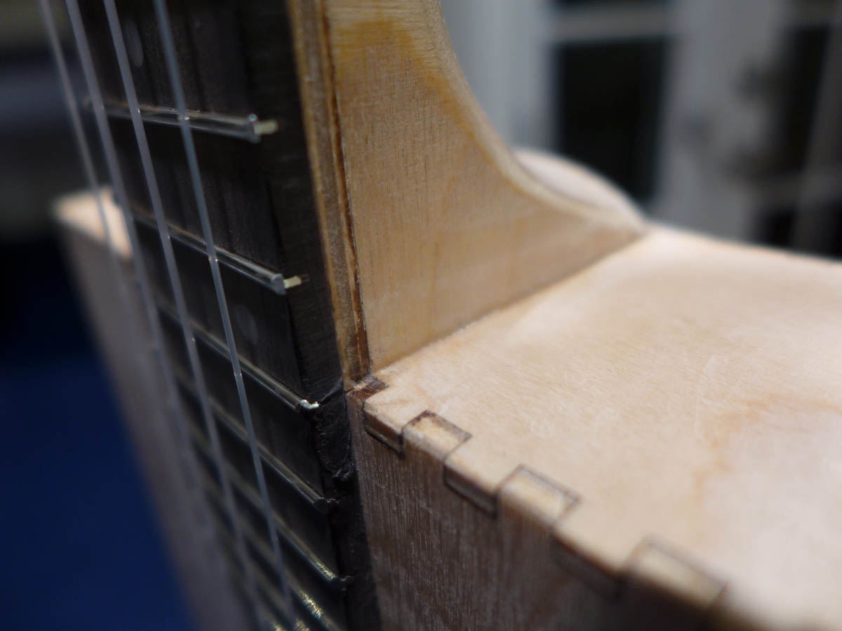 ukulele_neckjoin2_detail.jpg