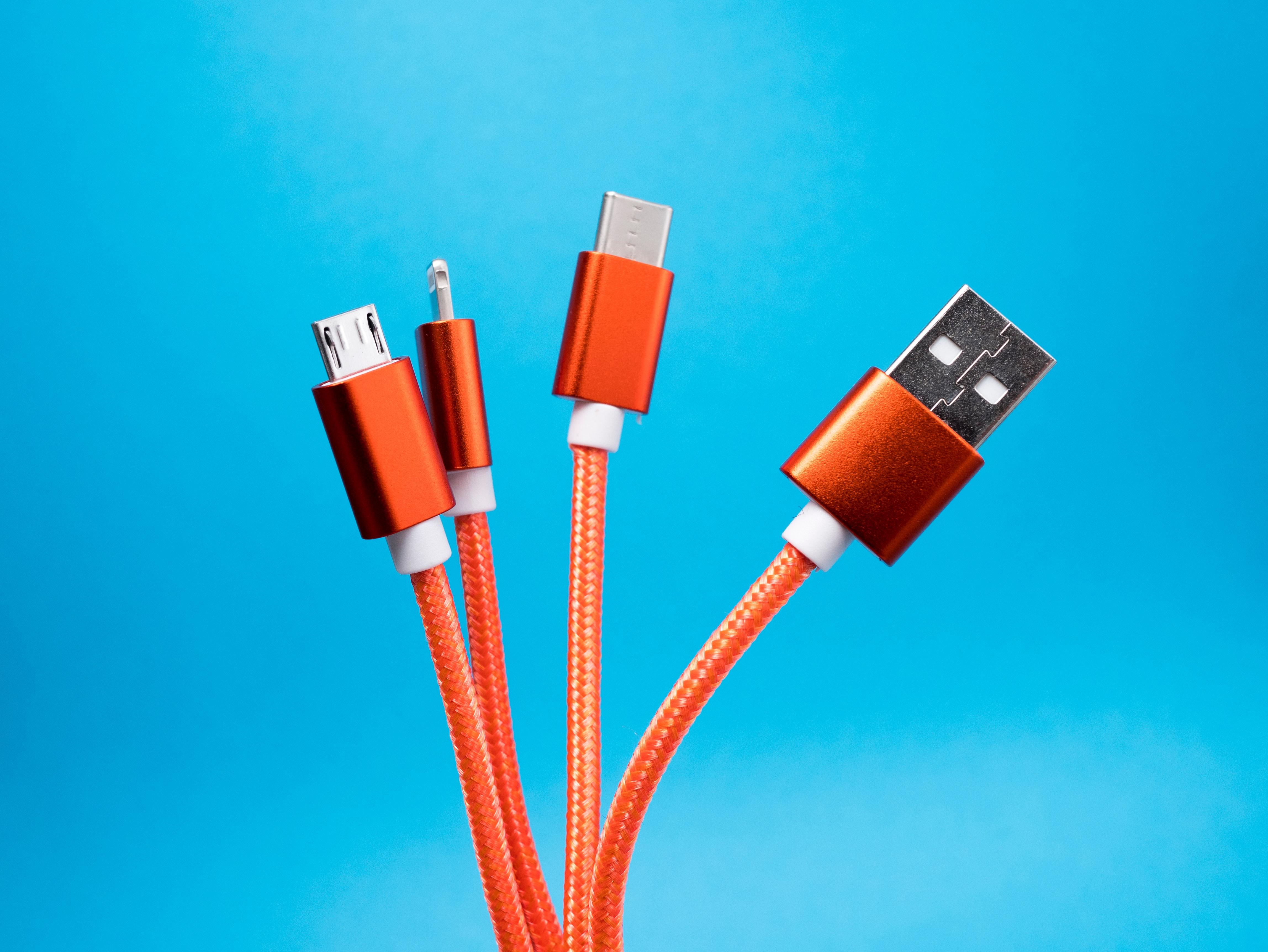 usb cable.jpg