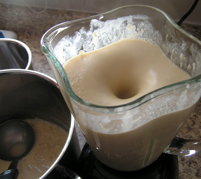 wisconsin cauliflower soup6.JPG