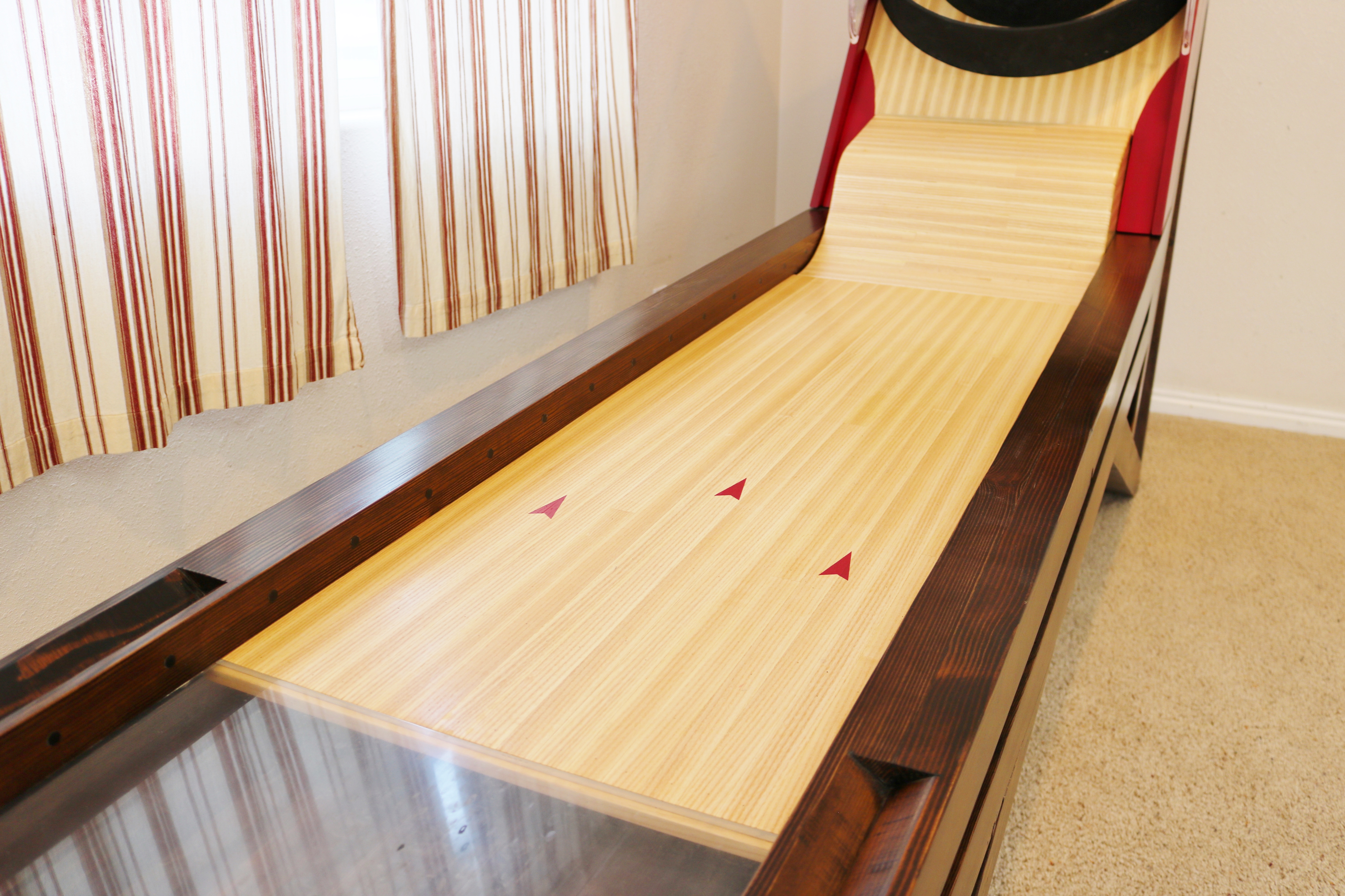 wooden homemade skeeball game (7).JPG