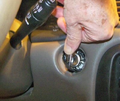 wrench lower bolt.jpg