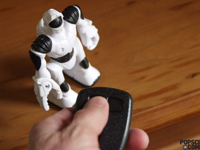 wwr_rsv2nano_keychain.jpg