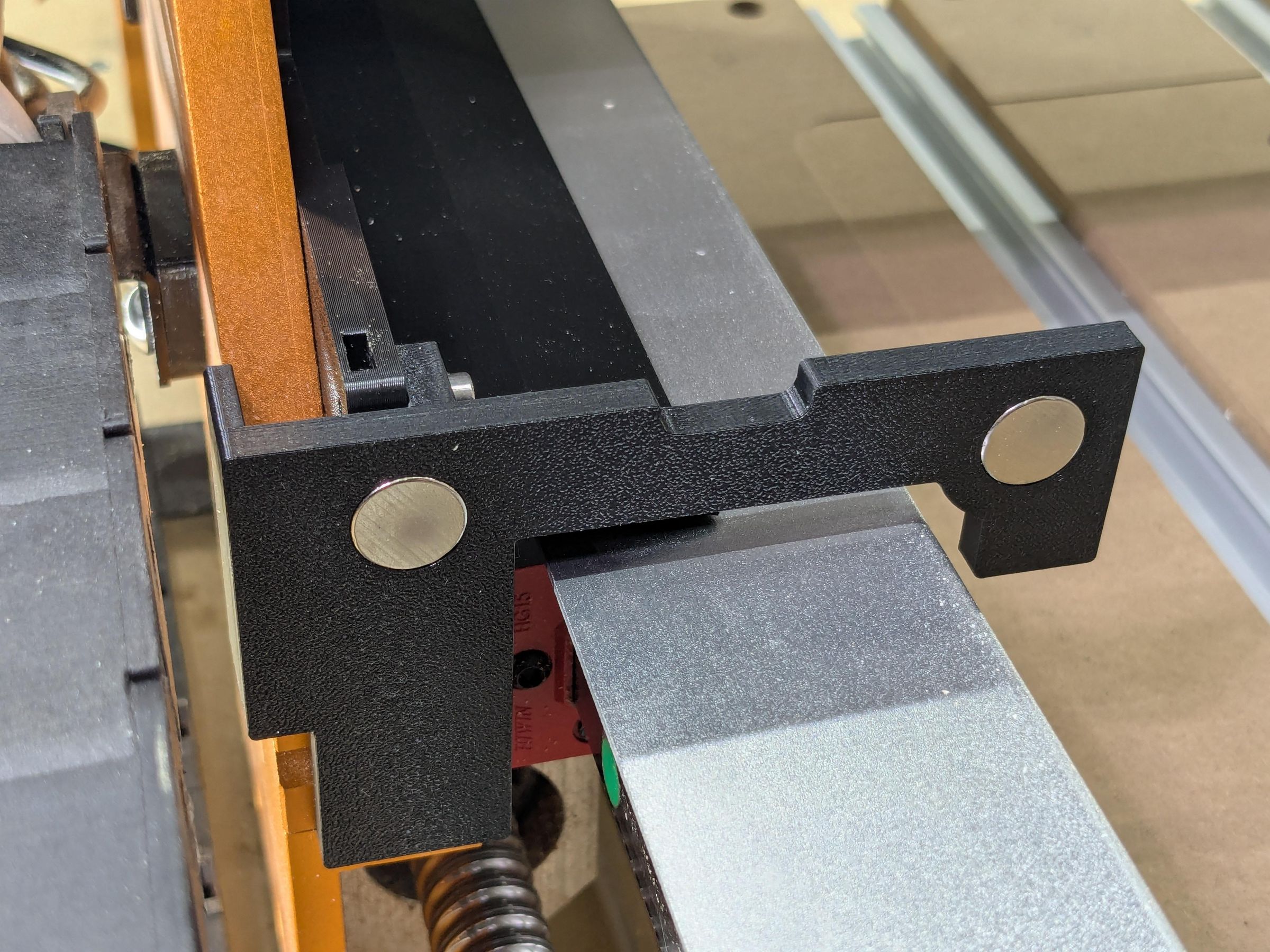 y_axis_plate2.jpg