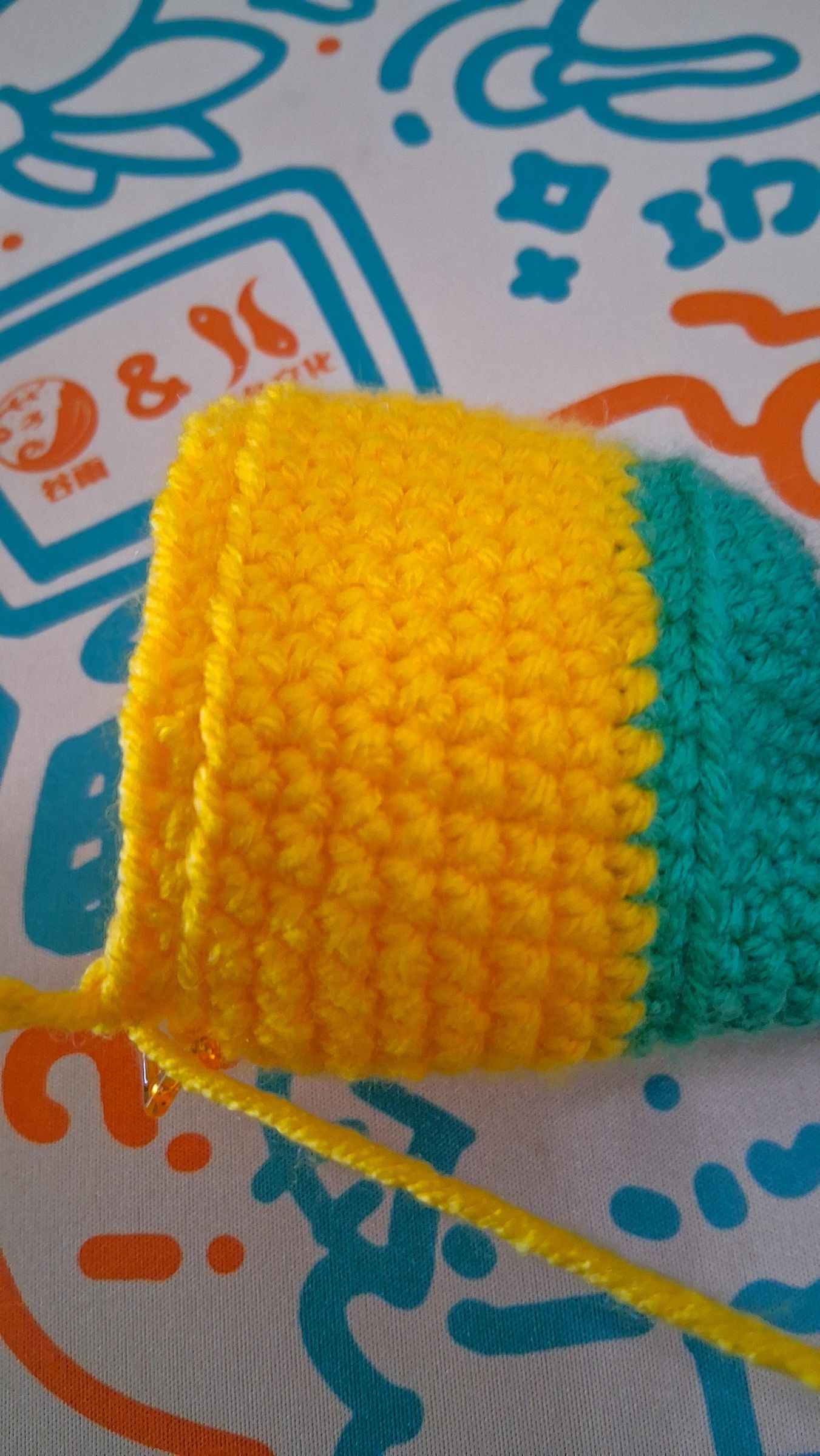 yellow2.jpg