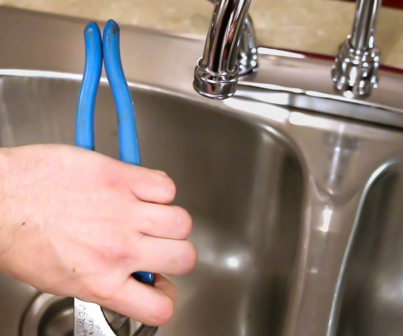 The ULTIMATE Plumbing Tricks Guide (15+ Tricks)
