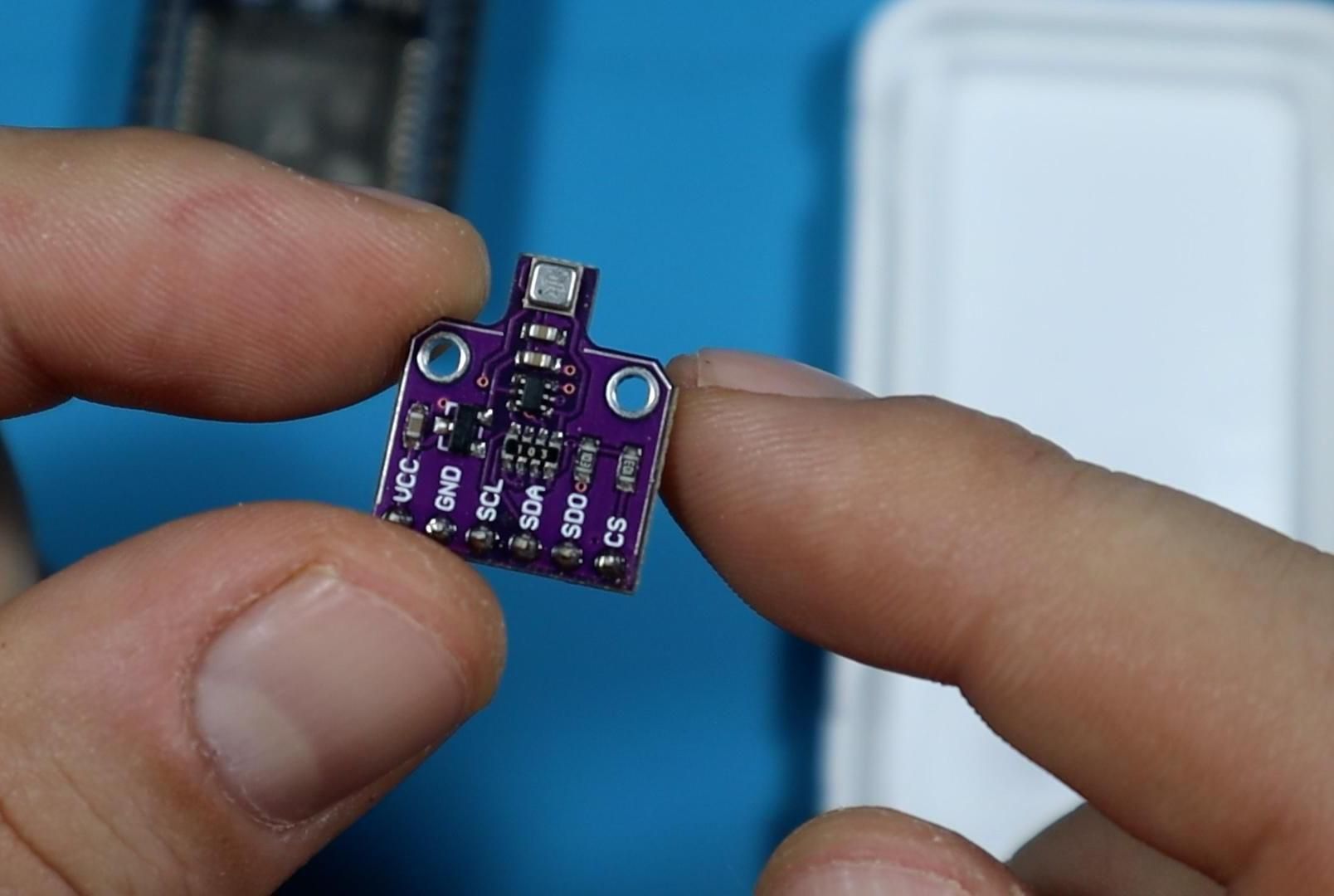 Building a WiFi Air Quality Monitor With MQTT and Tasmota (BME680, ESP32)