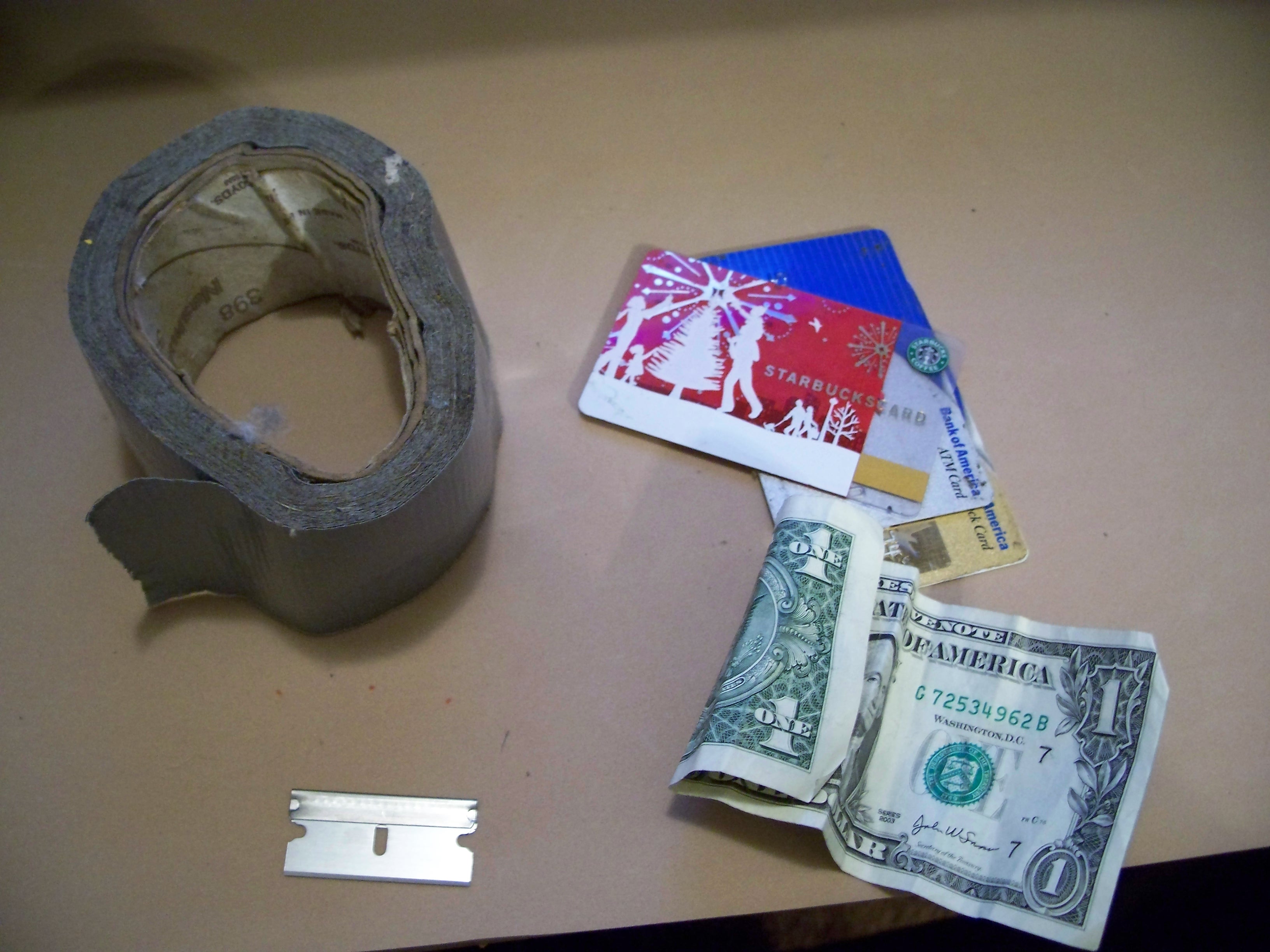 The Extremely Easy and Fast Ductape Wallet!