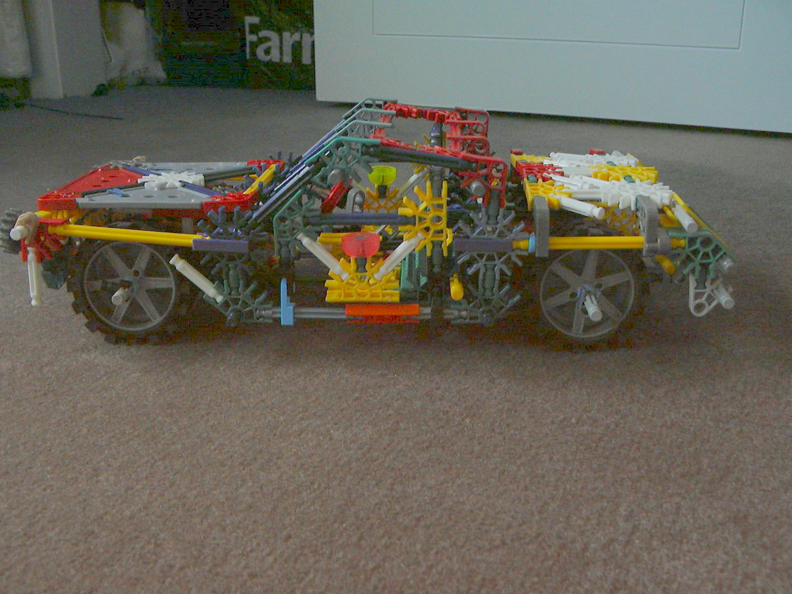 Chevy Knex Show Car - Instructable