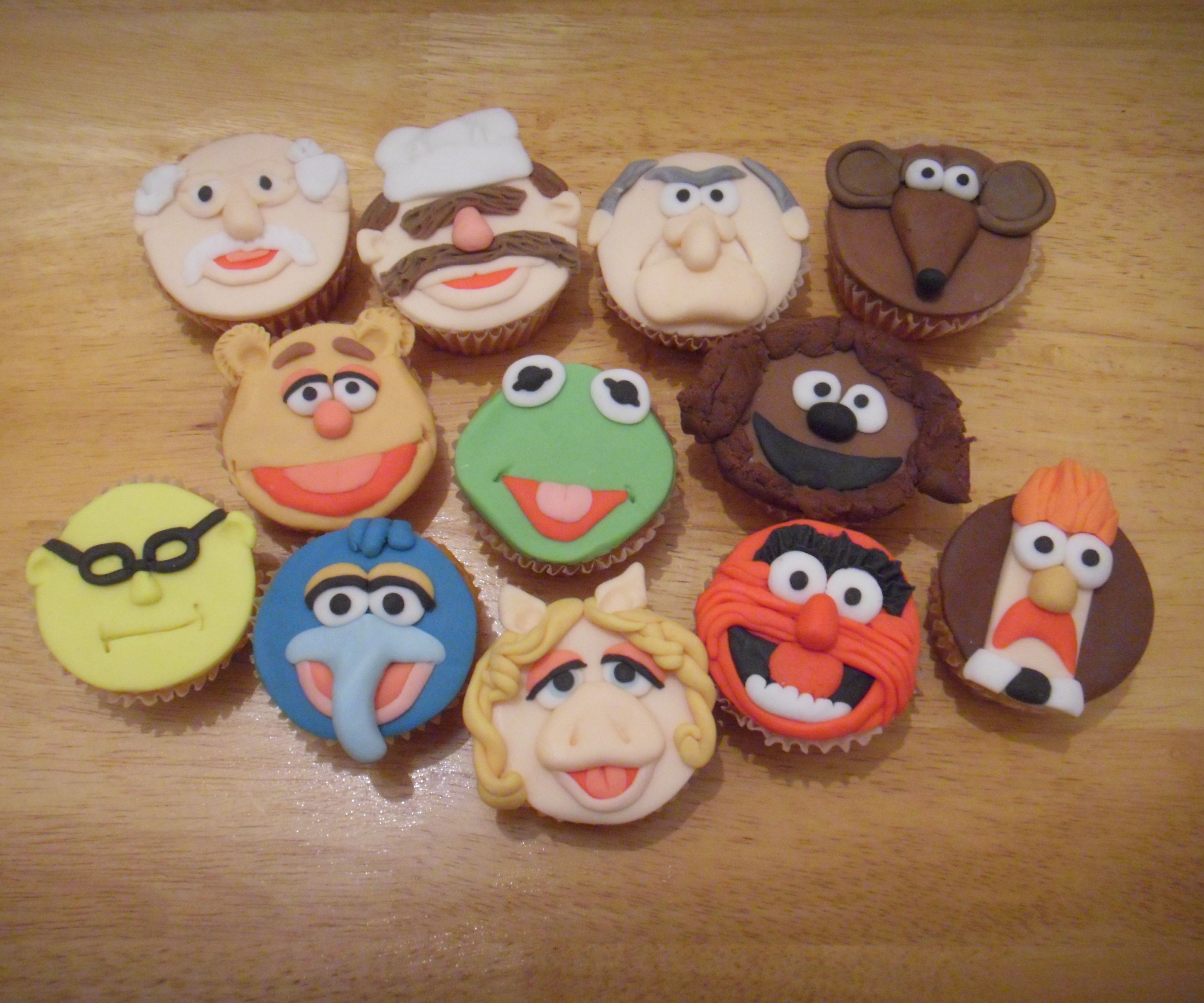 Muppet Face Cup Cakes