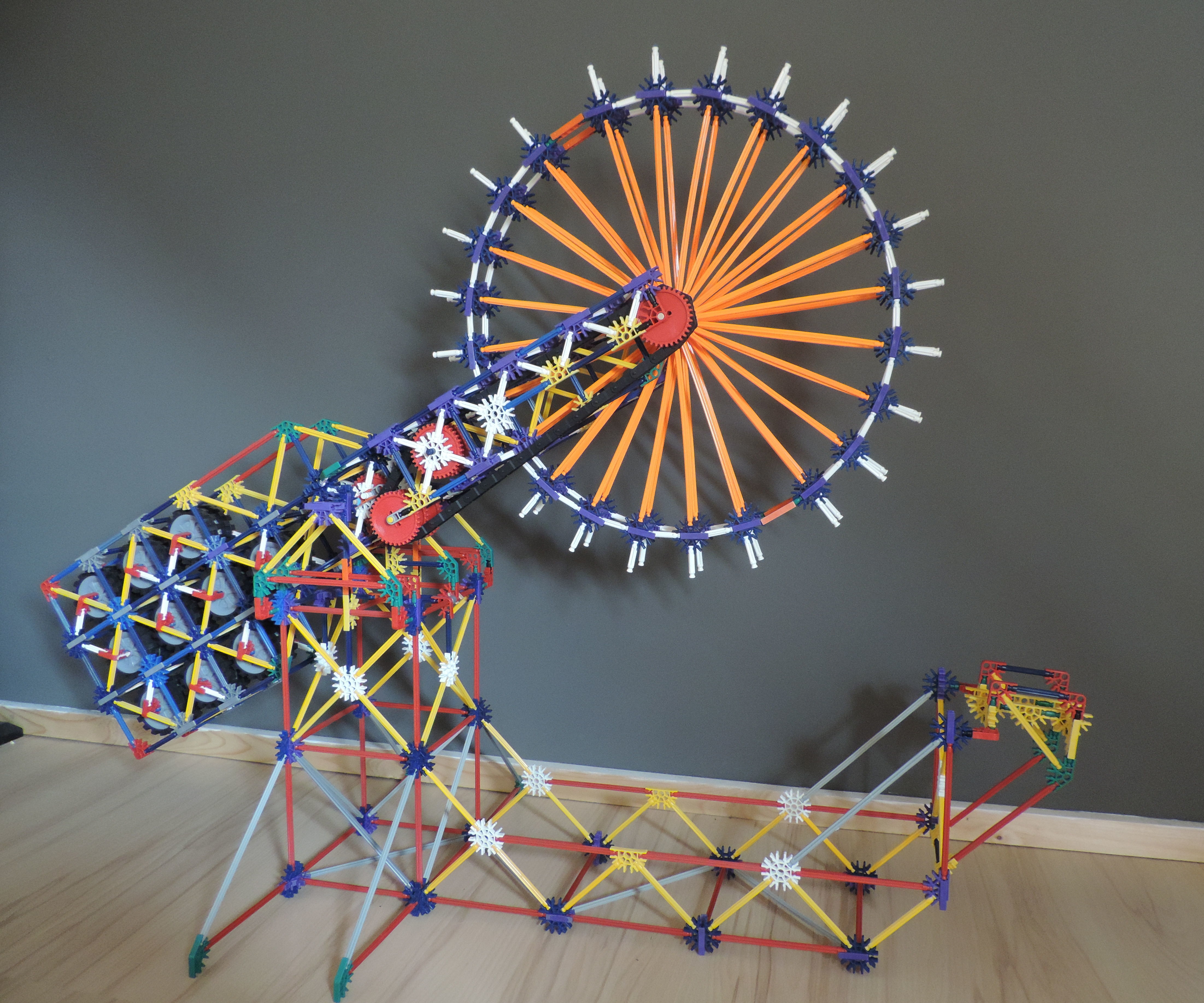 Knex Ball Machine Elelement: BuzzSaw