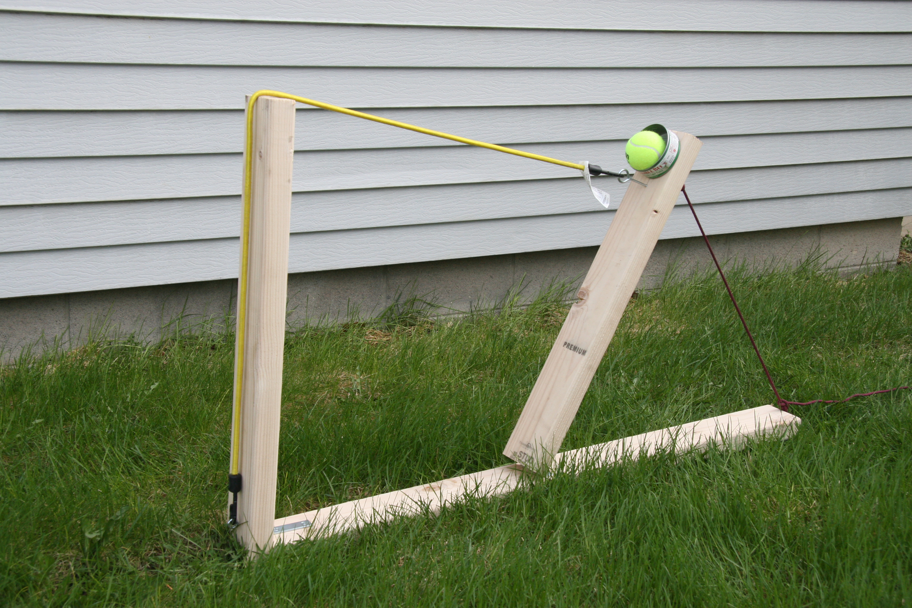 Quick and Easy Wooden Catapult