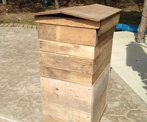 Make a Honey Bee Hive From Old Wooden Skids