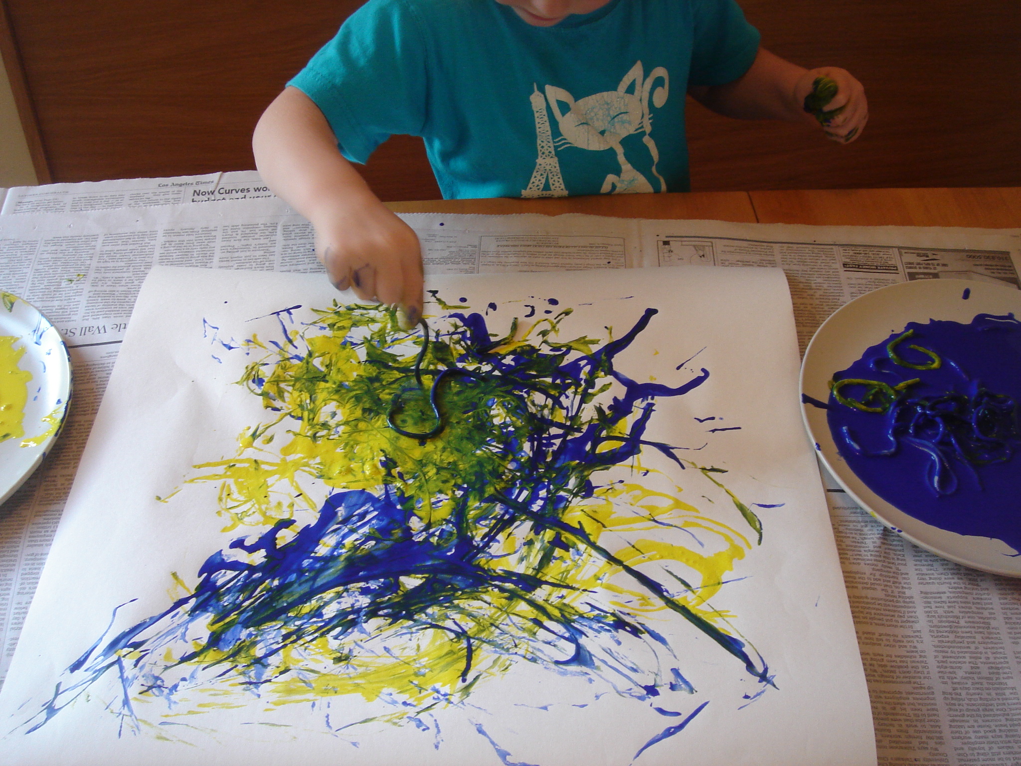 How to Use Spaghetti to Paint Like Jackson Pollock