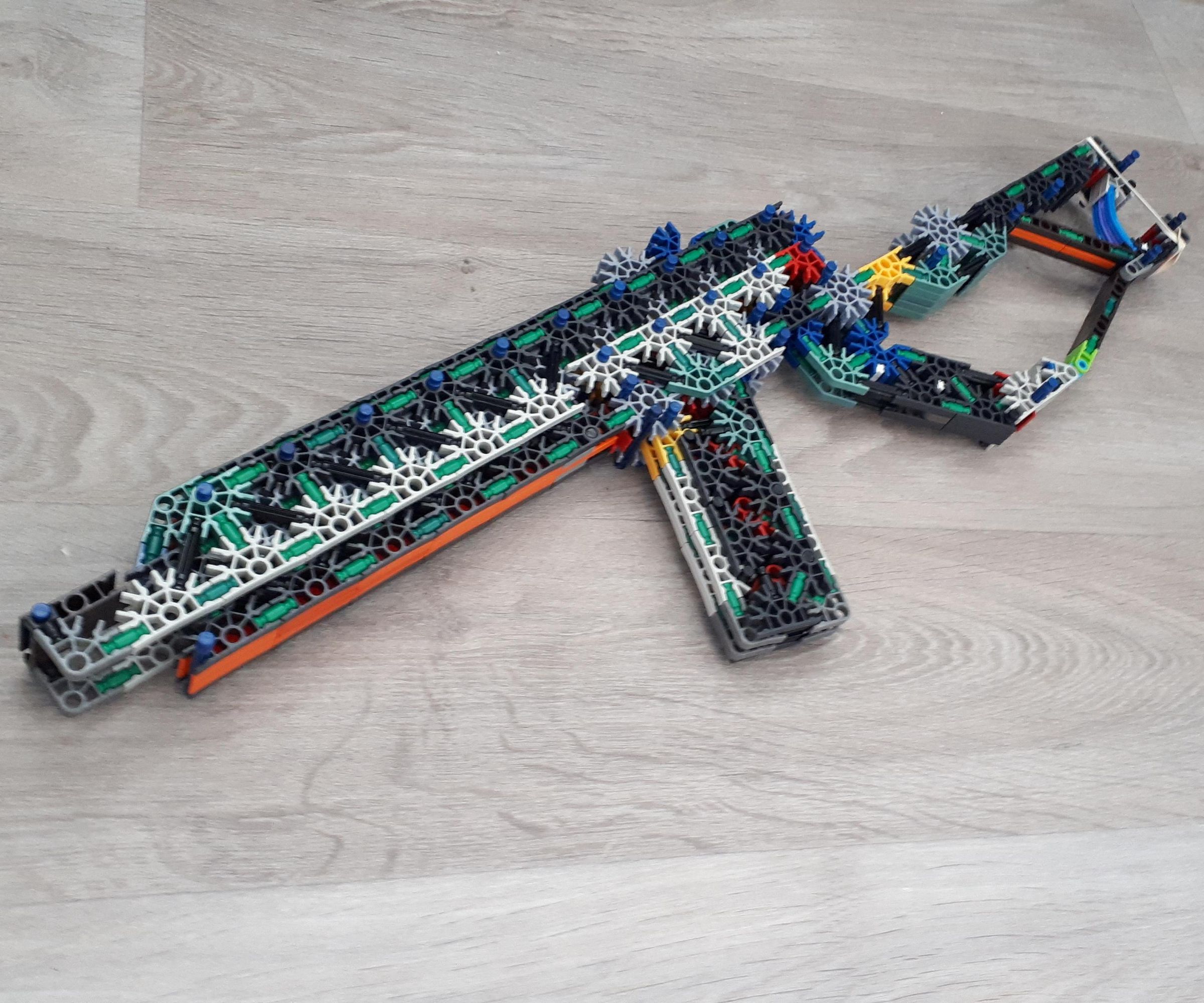 P8 LMG