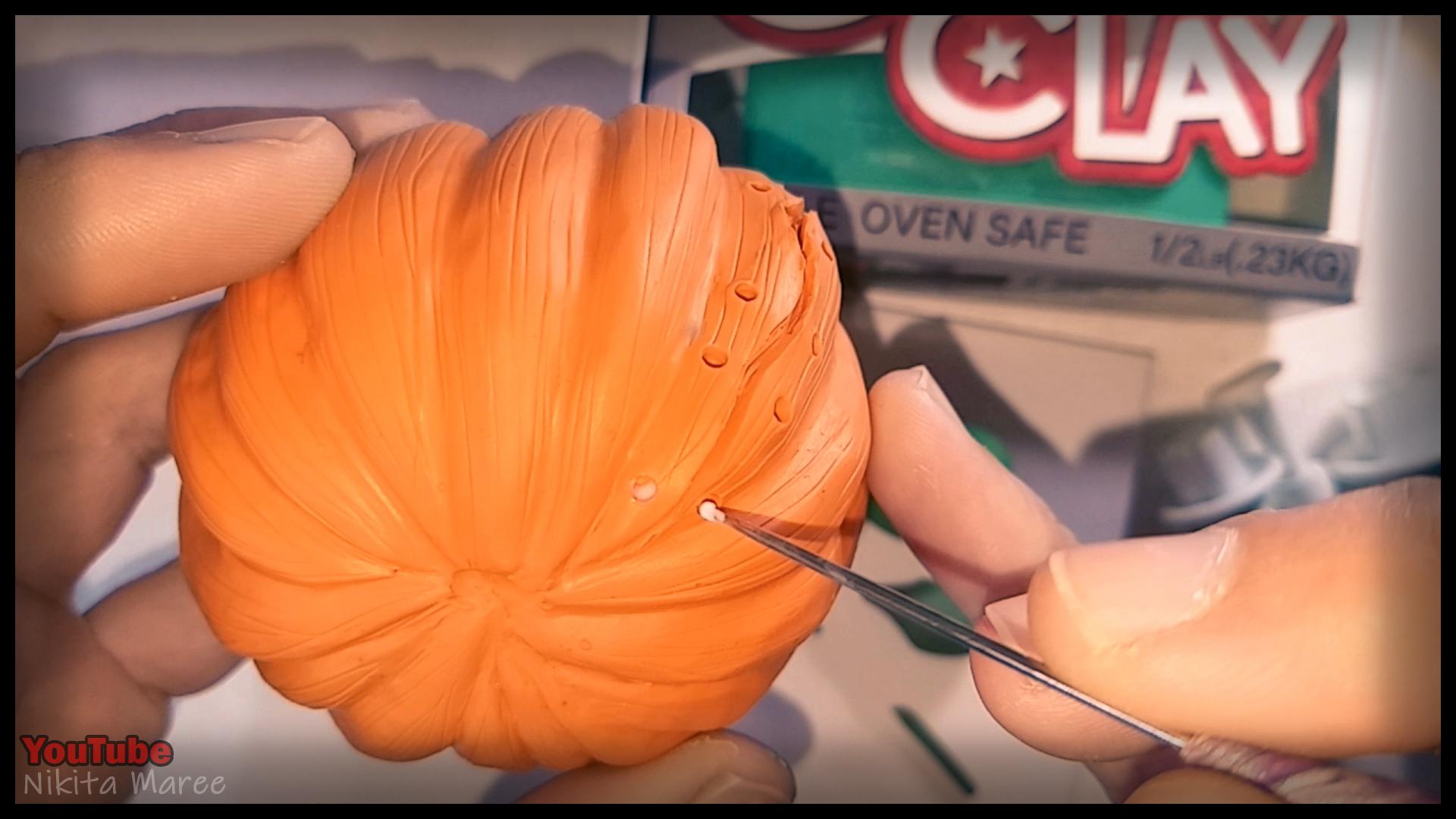 How to make a Jack o'lantern. Polymer clay tutorial. Sculpting a pumpkin out of clay. Halloween Craft.  (43).jpg