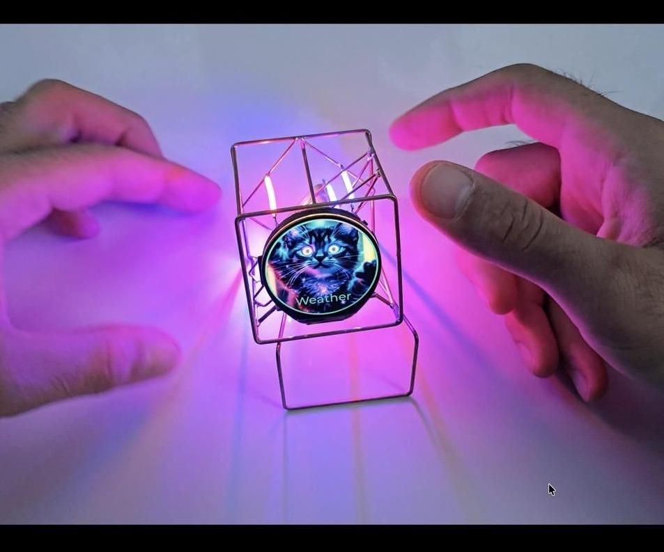 YUMO SMART CUBE: ESP32-S3 Brass Wire Sculpture & Smart Touch Display.
