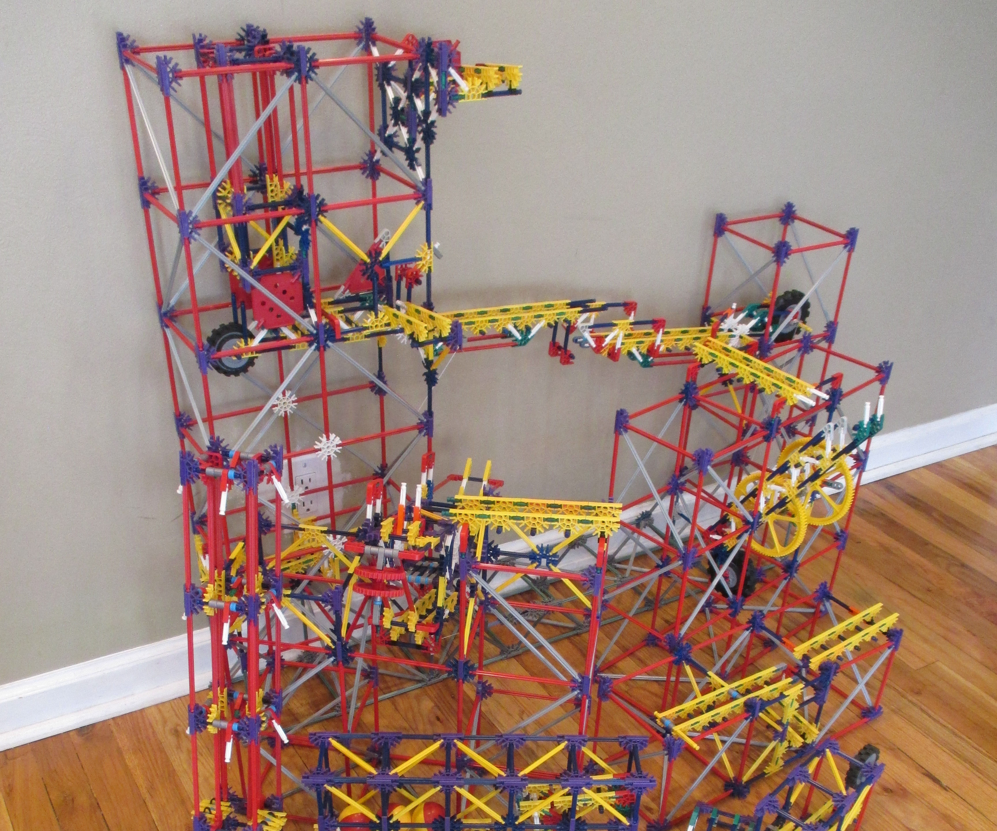 K'nex Ball Machine Grid Tower II, Elements