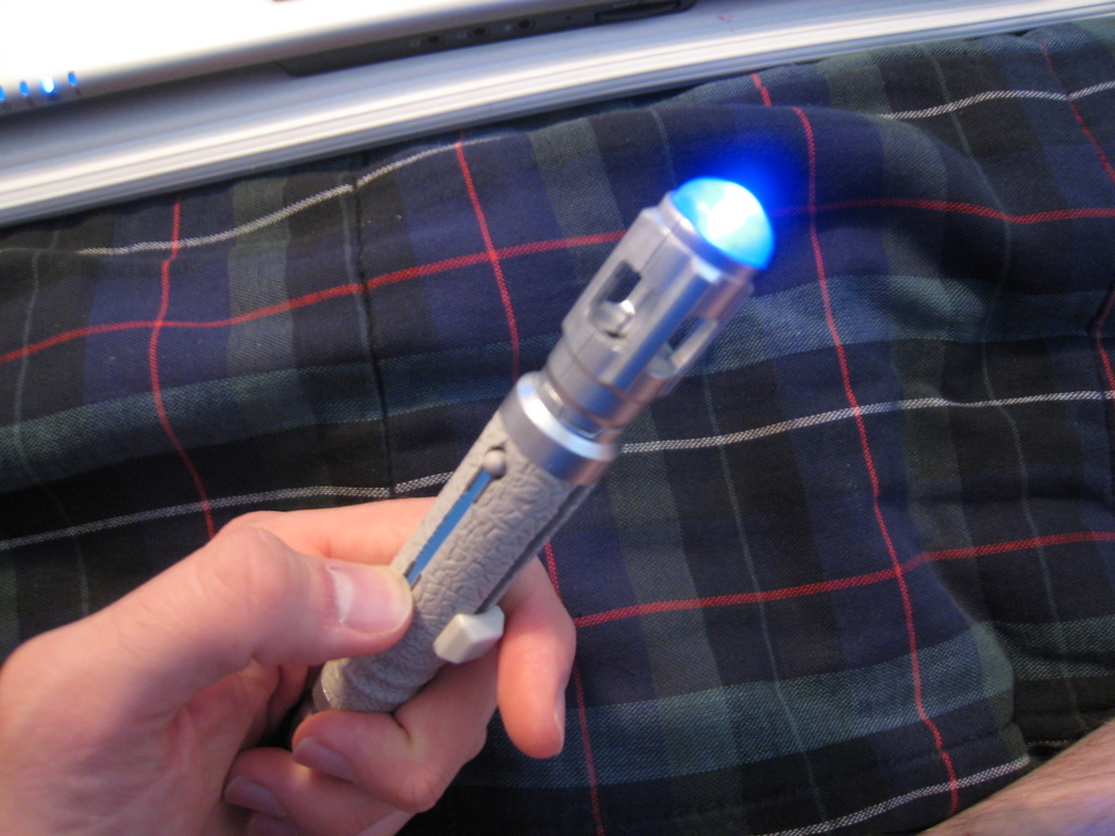 Sonic Switch: Use a Sonic Screwdriver to Turn on Your Computer!