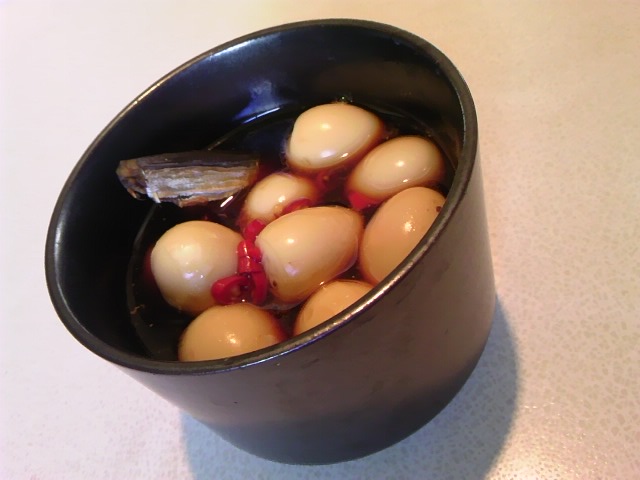 Flavored Boiled Quail's Egg