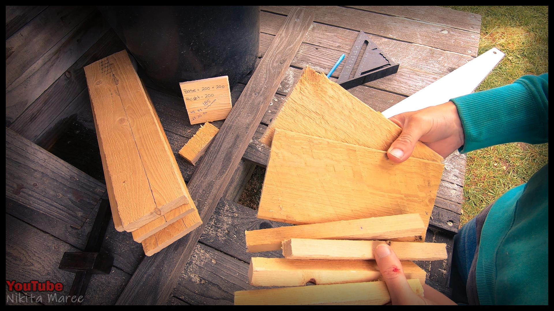 DIY planter box made from pallet wood. How to build a garden planter box. Making a plant box from palings. Woodworking (23).jpg