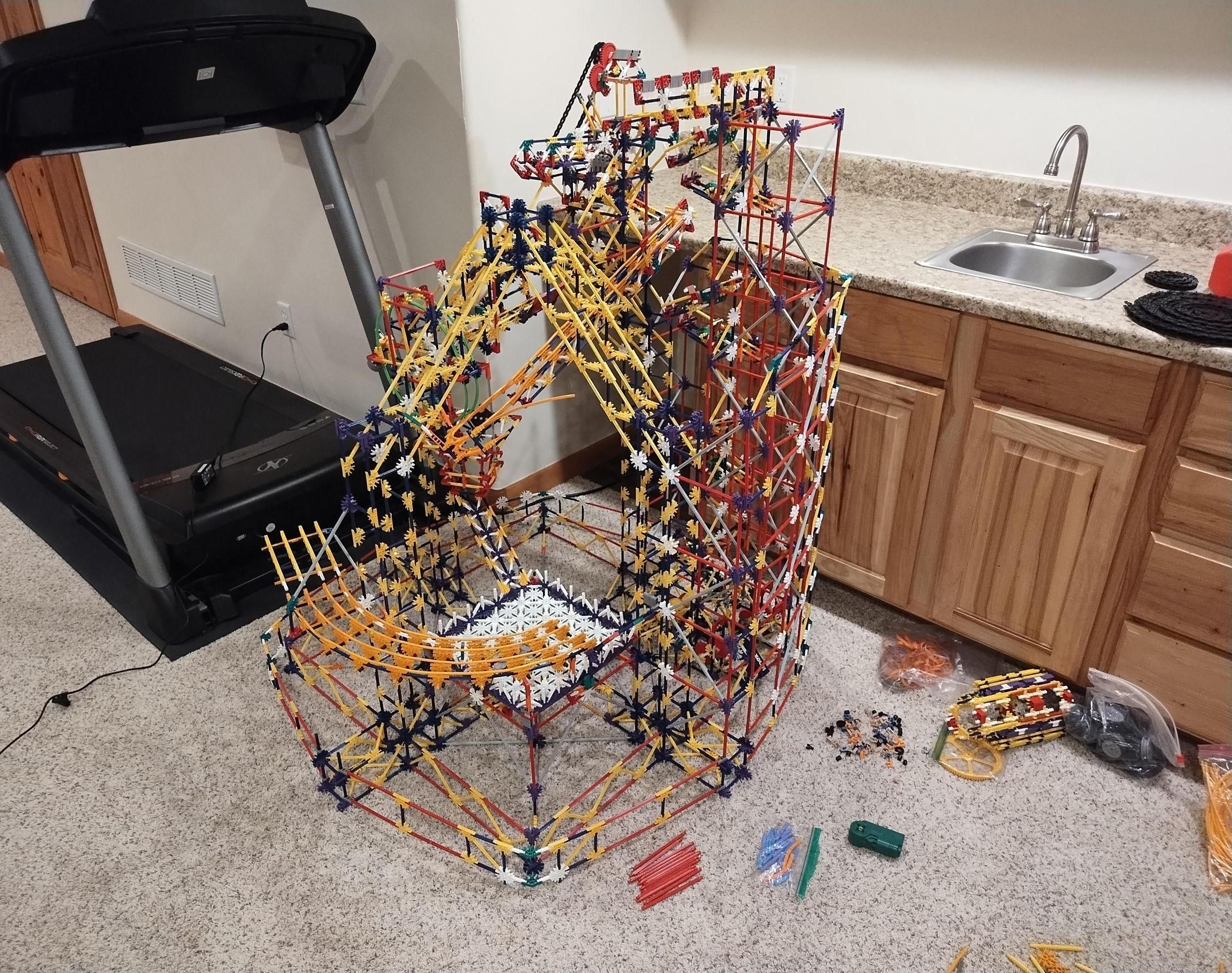 Knex Ball Machine: (currently Doesn't Have a Name Yet)
