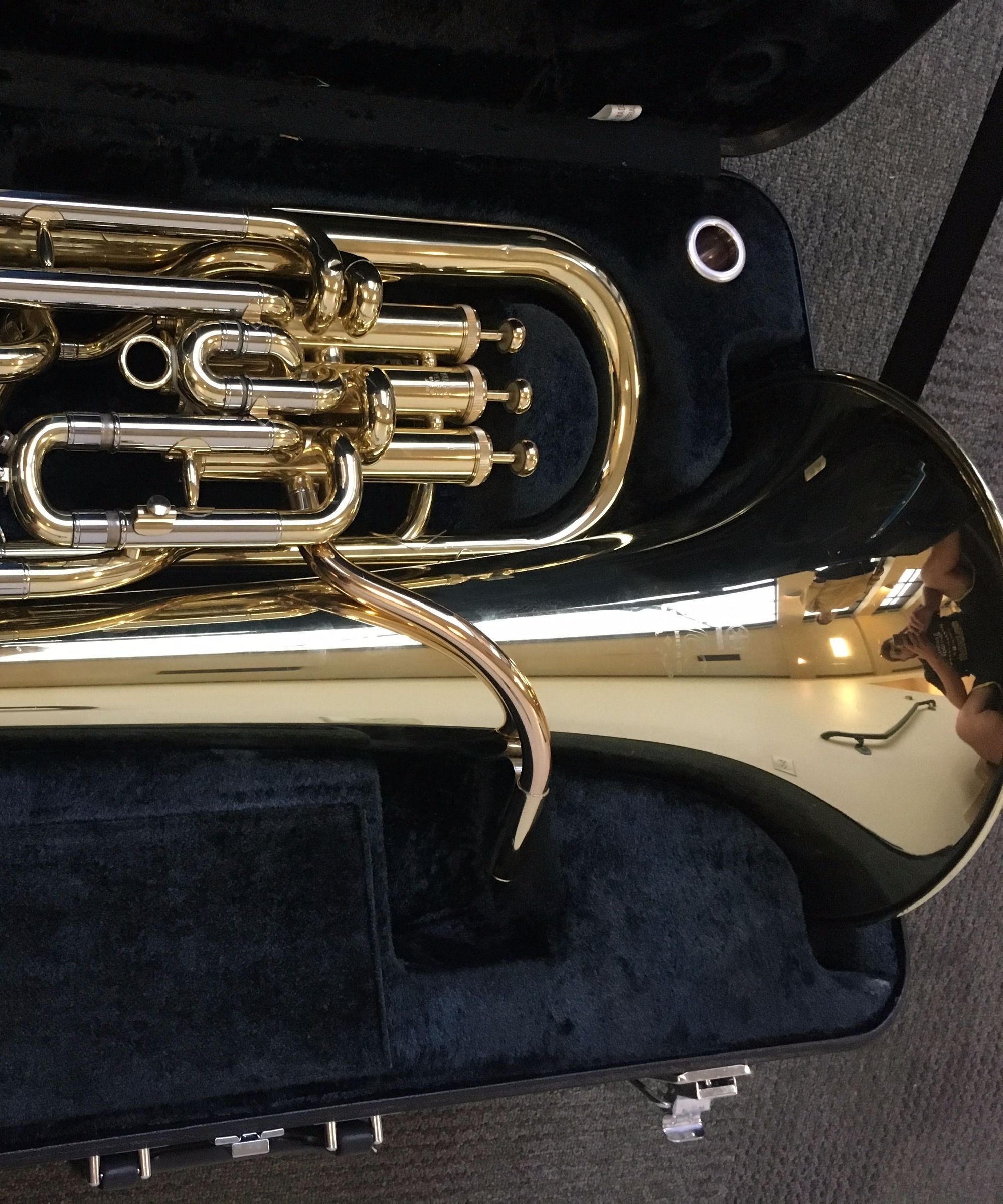 How to Oil Valves on a Euphonium