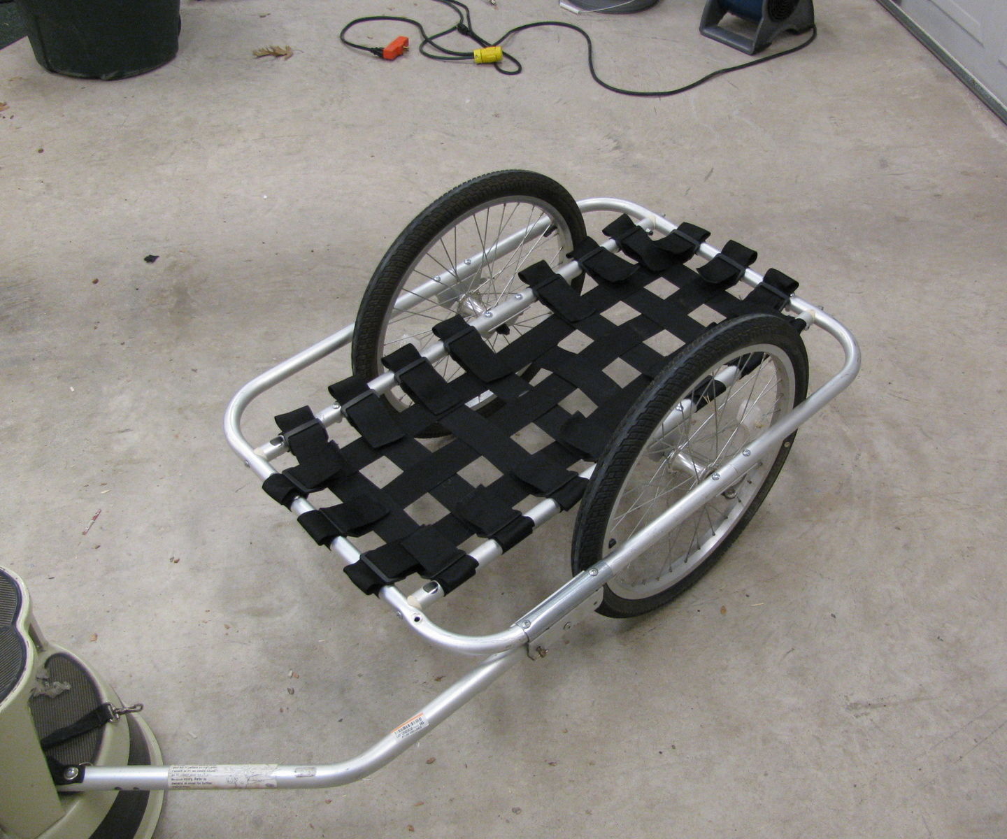 DIY Bicycle Cargo Trailer (from Child/Kid Bike Trailer)