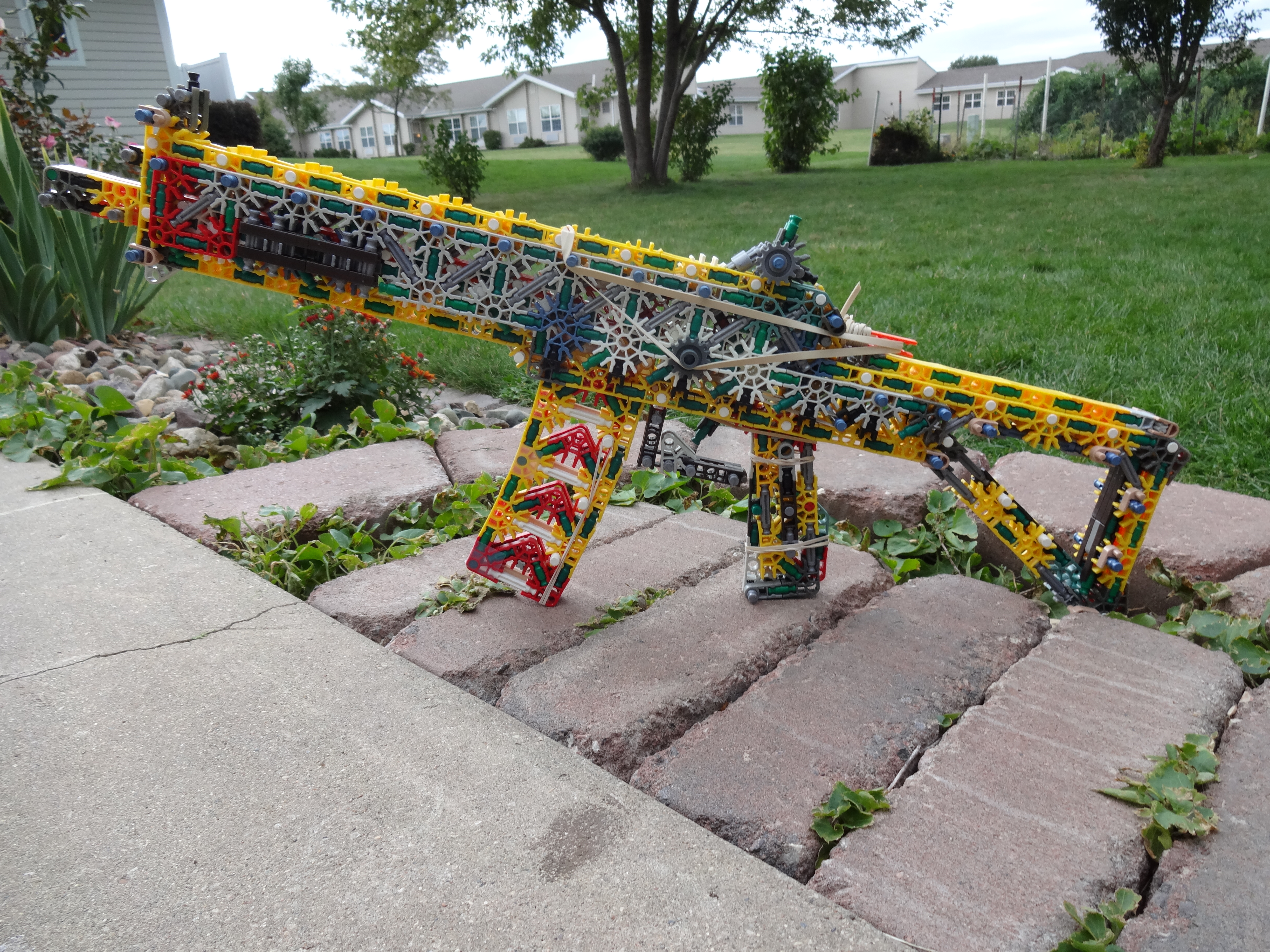 K'NEX Gun: Reliable (R3) (Build)