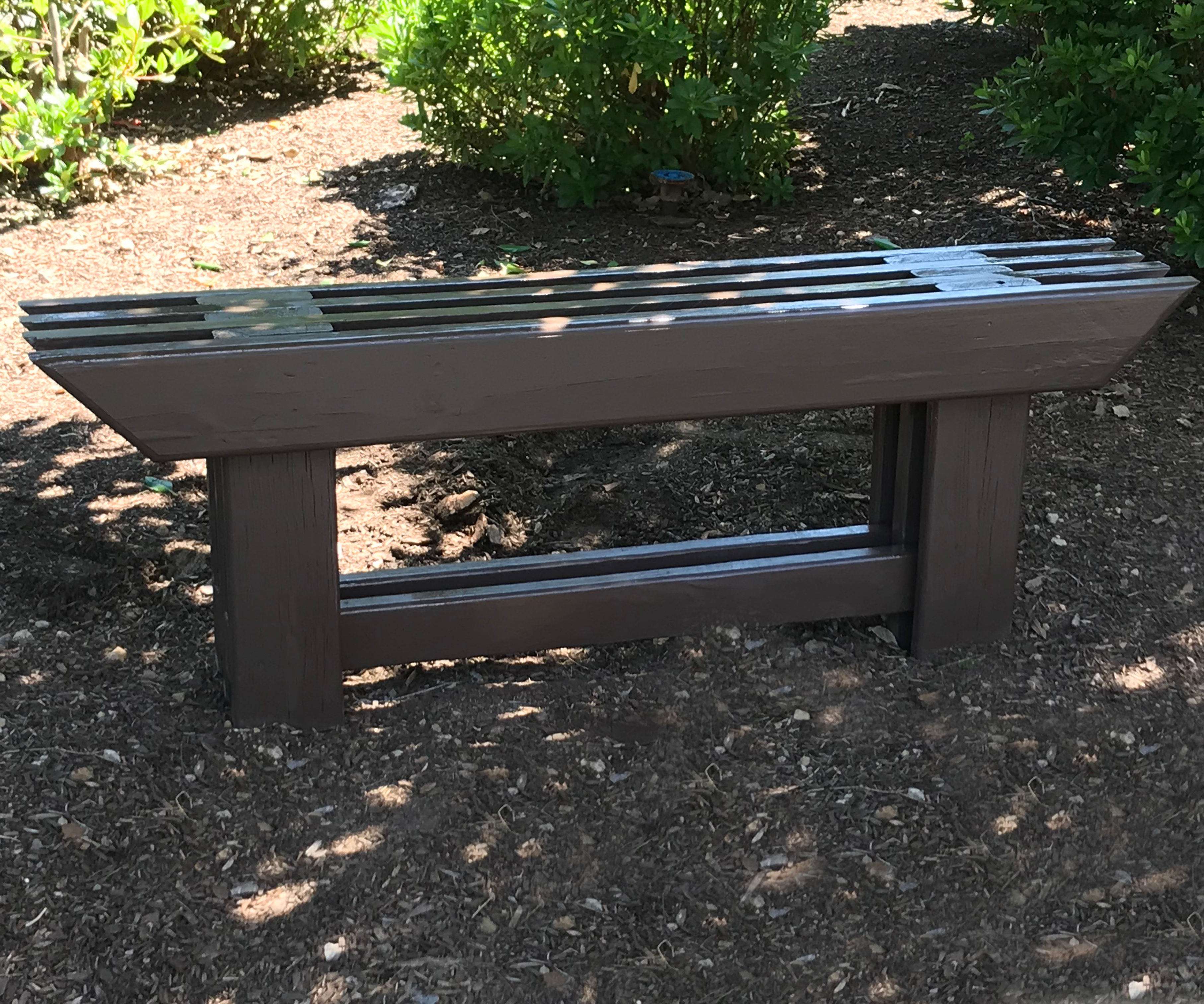 Japanese-style Garden Bench From Reclaimed Wood