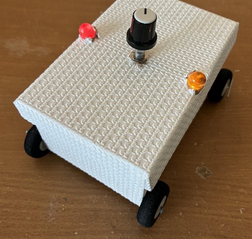 555 Timer IC Toy Ambulance Van