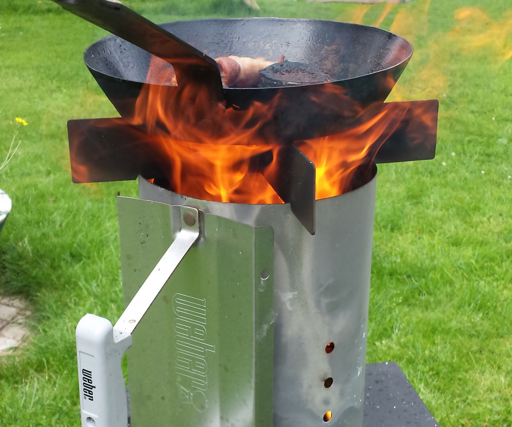 Hack a Weber Rapidfire® Into an Awesome Woodstove®