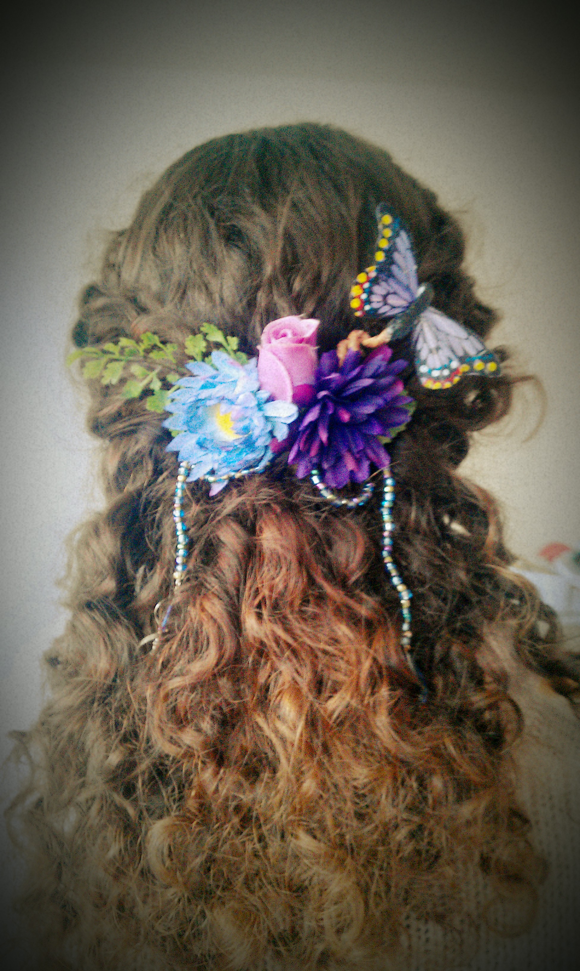 Make Your Own Floral Faerie Hair Ornament! Great for Weddings and Costumes.