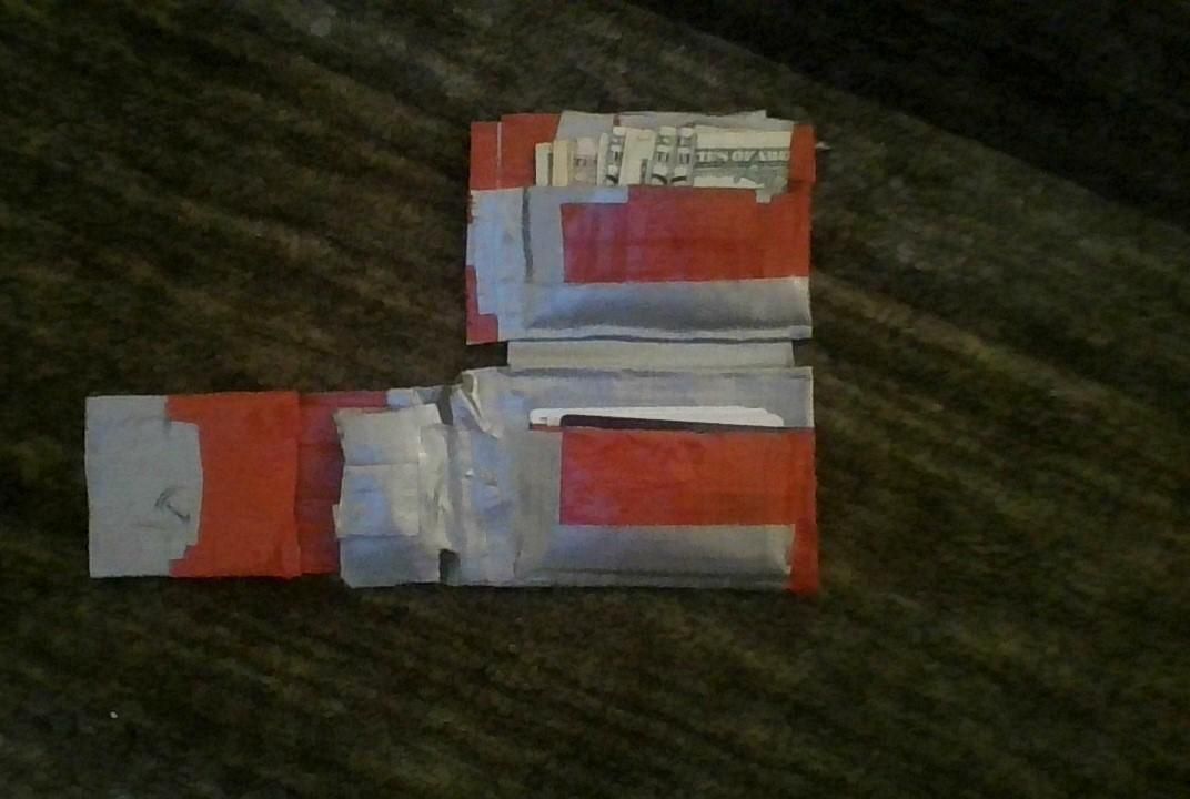 Make a Better D.I.Y. Duct Tape Wallet