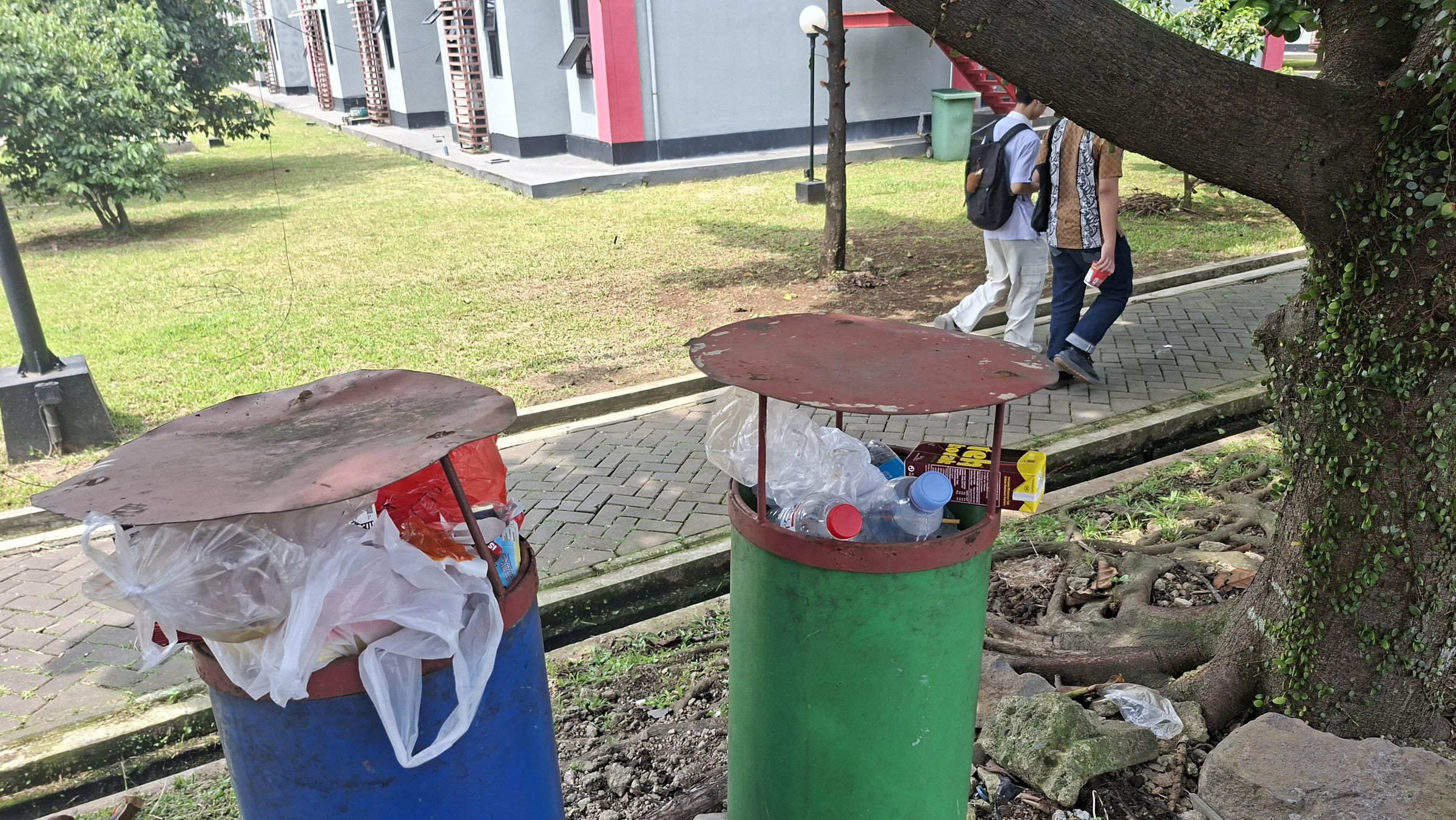 Pekobot - Your Portable and Smart Waste-Segregation