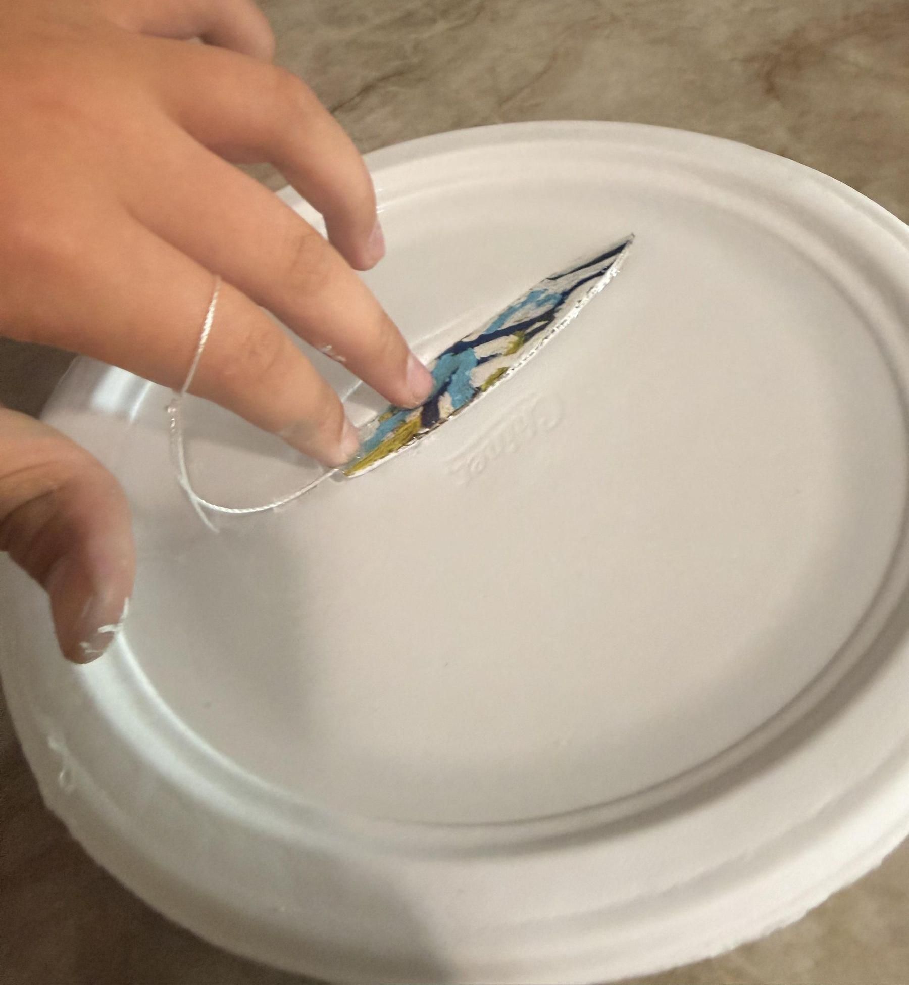 IM BACK!!! (how to Make a Finger Surfboard)