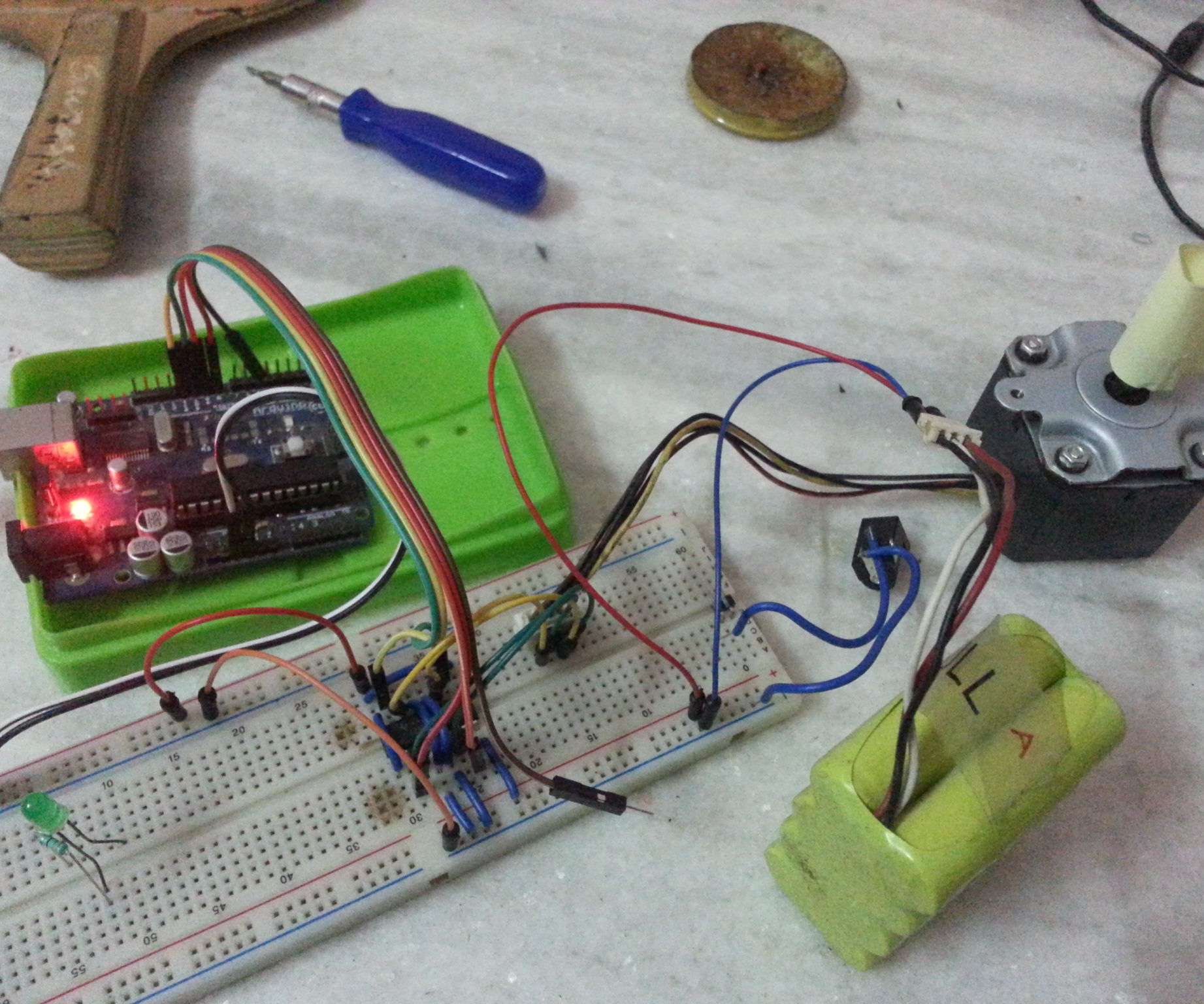 Bi Polar Stepper Motor With L293D and Arduino