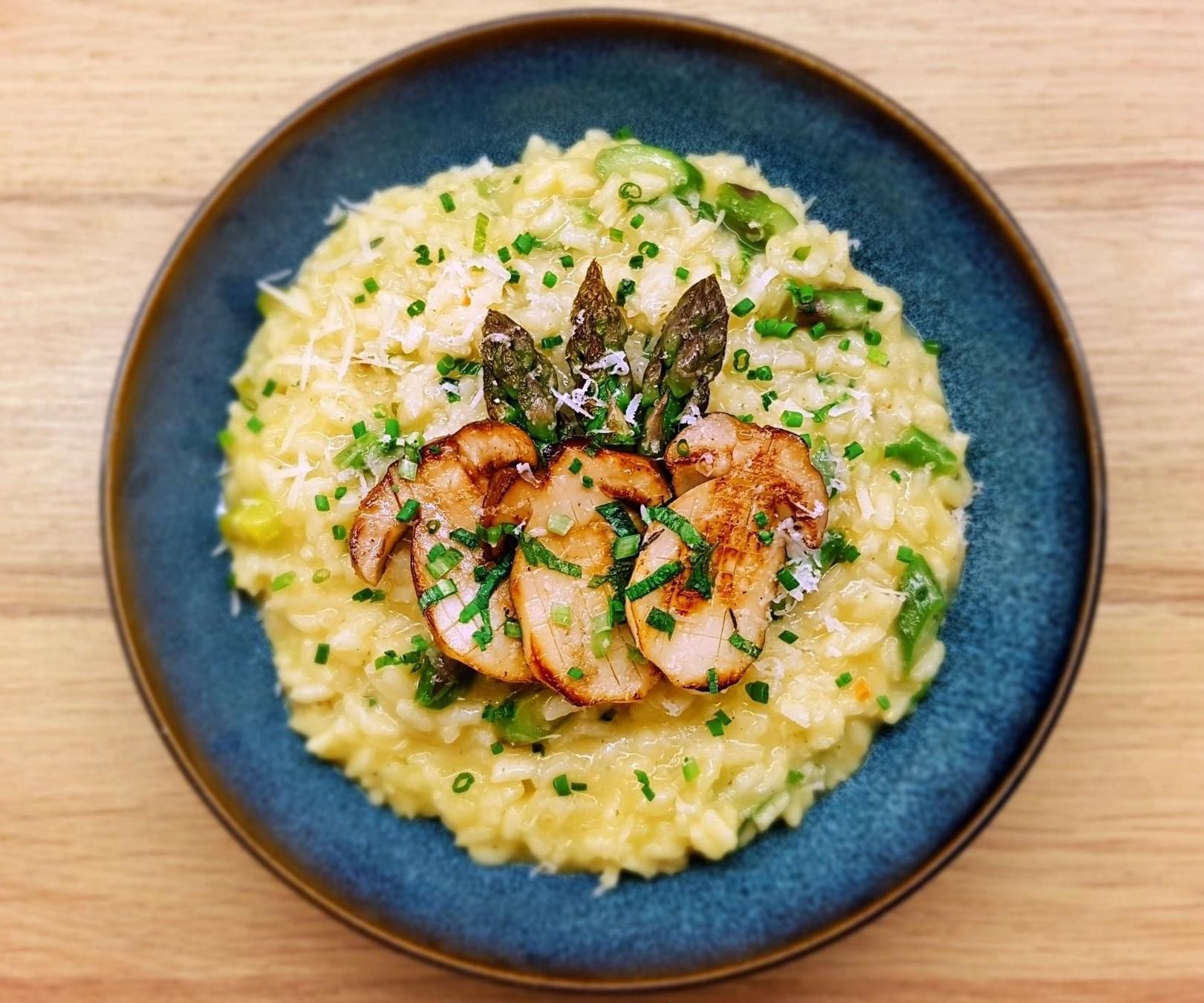 How to Make Asparagus & Penny Bun Risotto