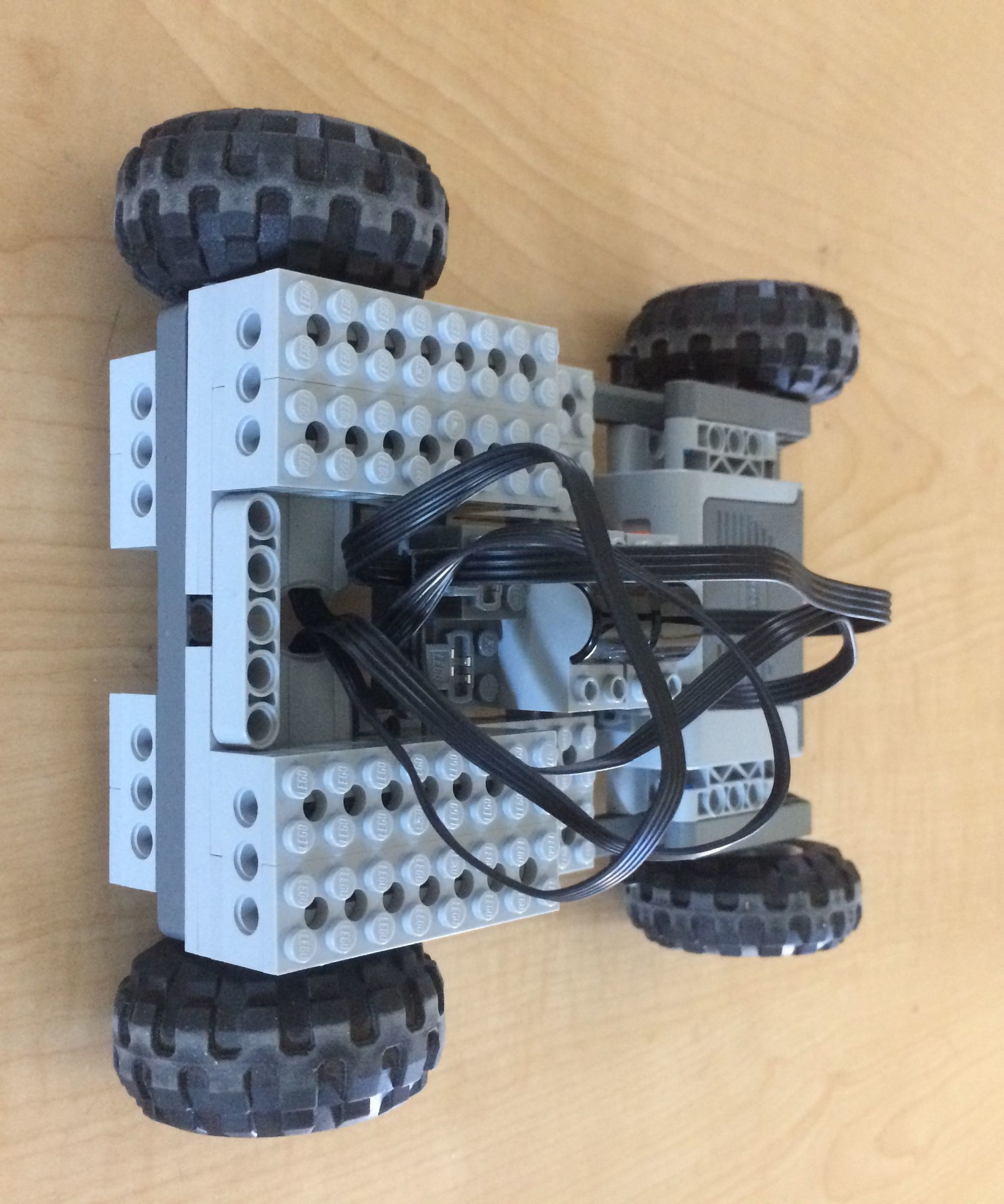 Basic Lego Battlebot Frame
