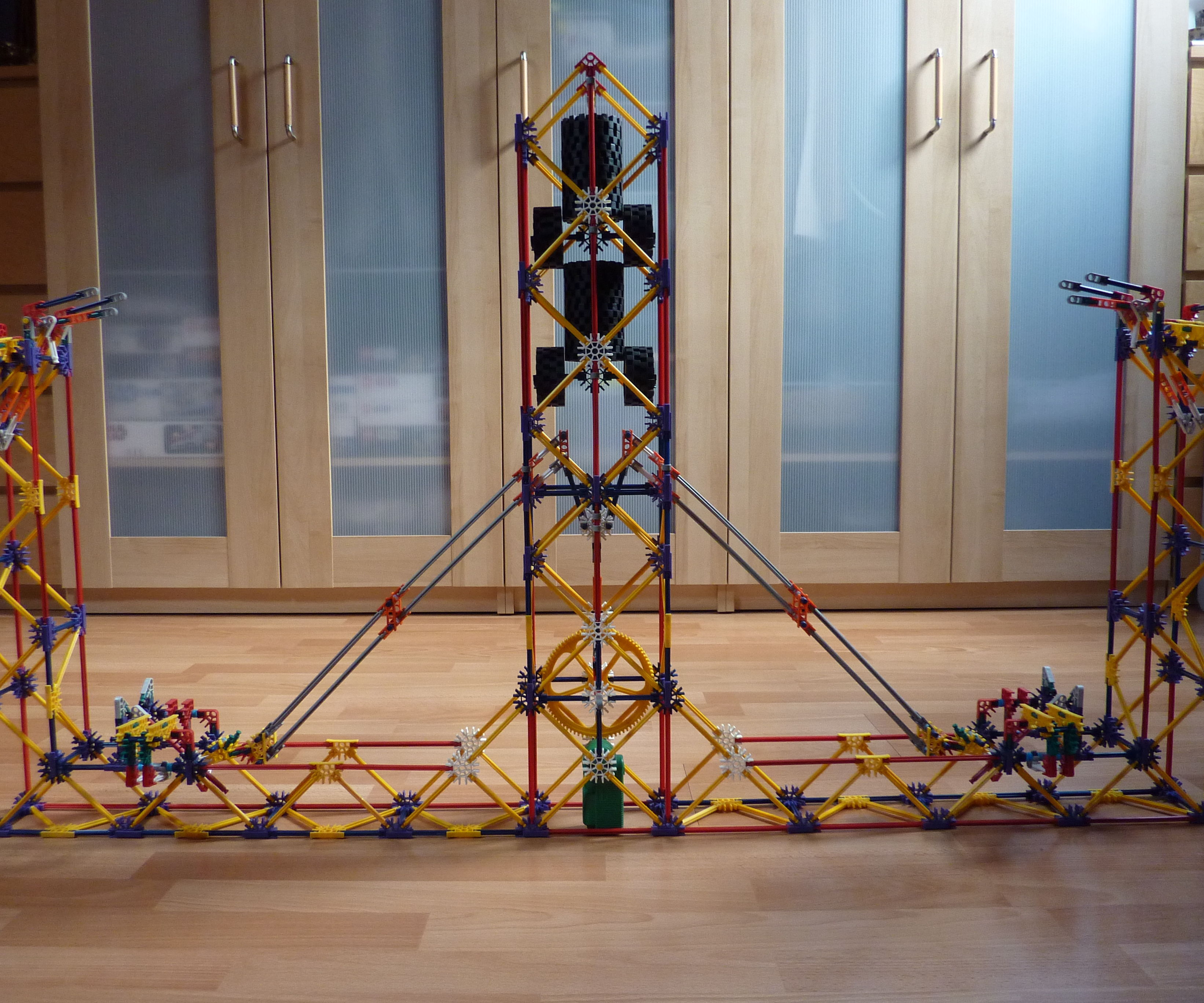 Eagle Arm Lift, a Knex Ball Machine Lift