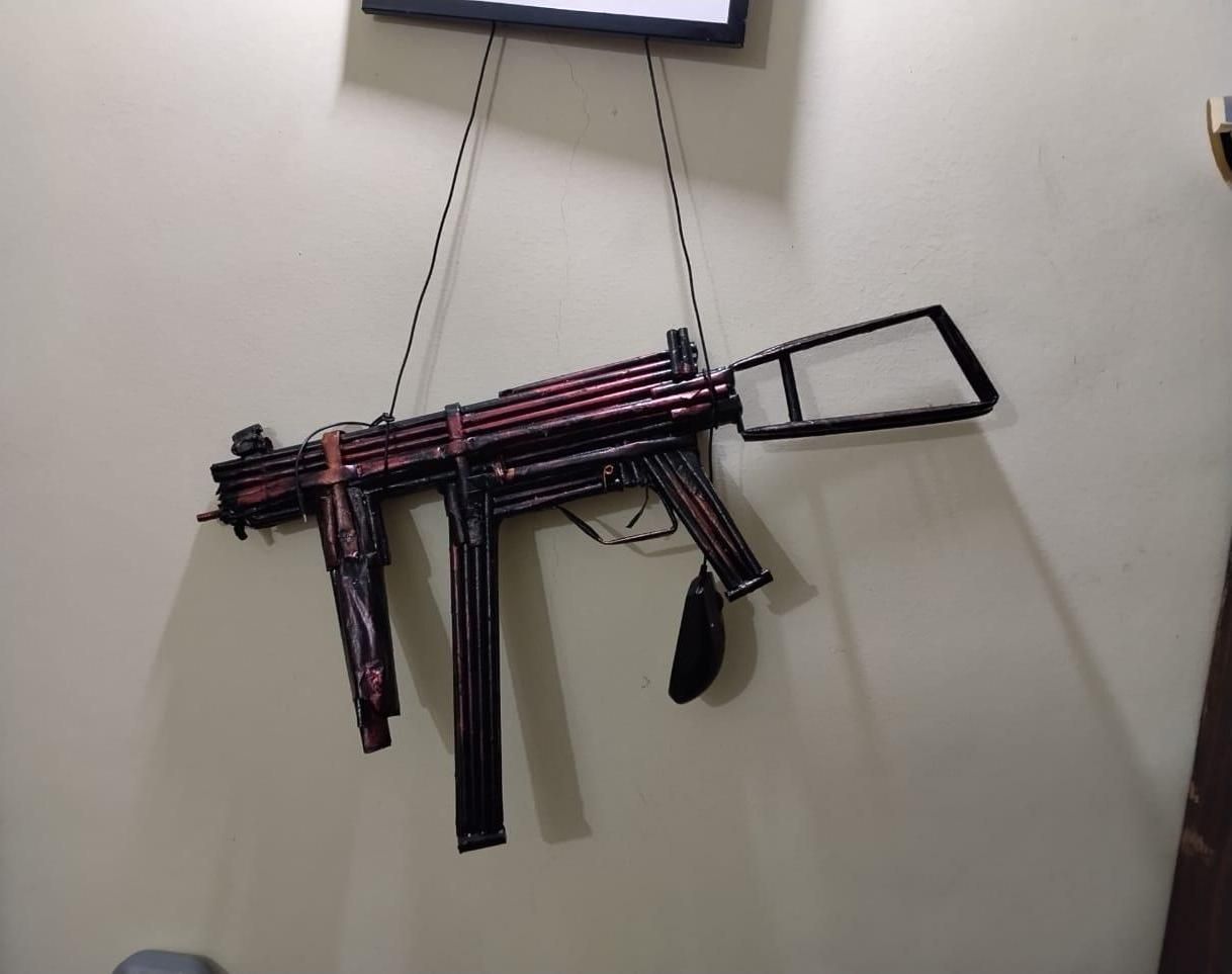 Paper Counter Strike 2 UMP-45 Gun