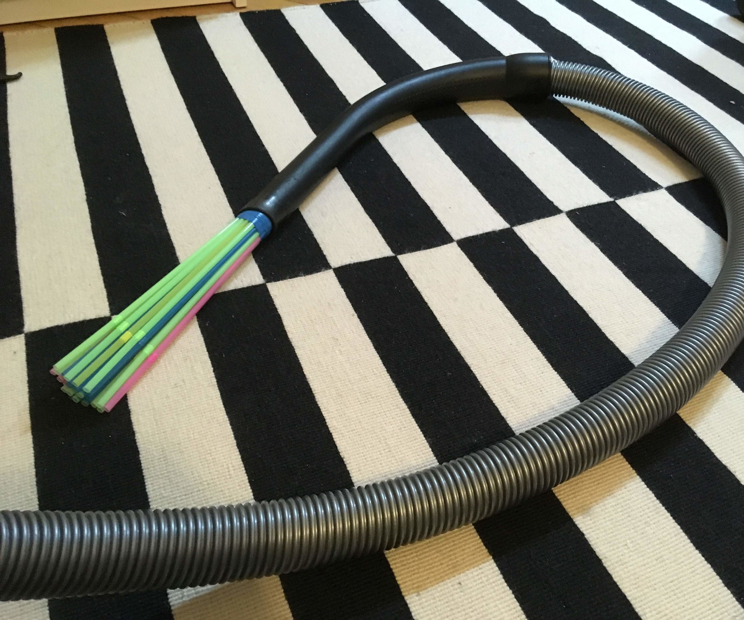 Vacuum Straw Brush
