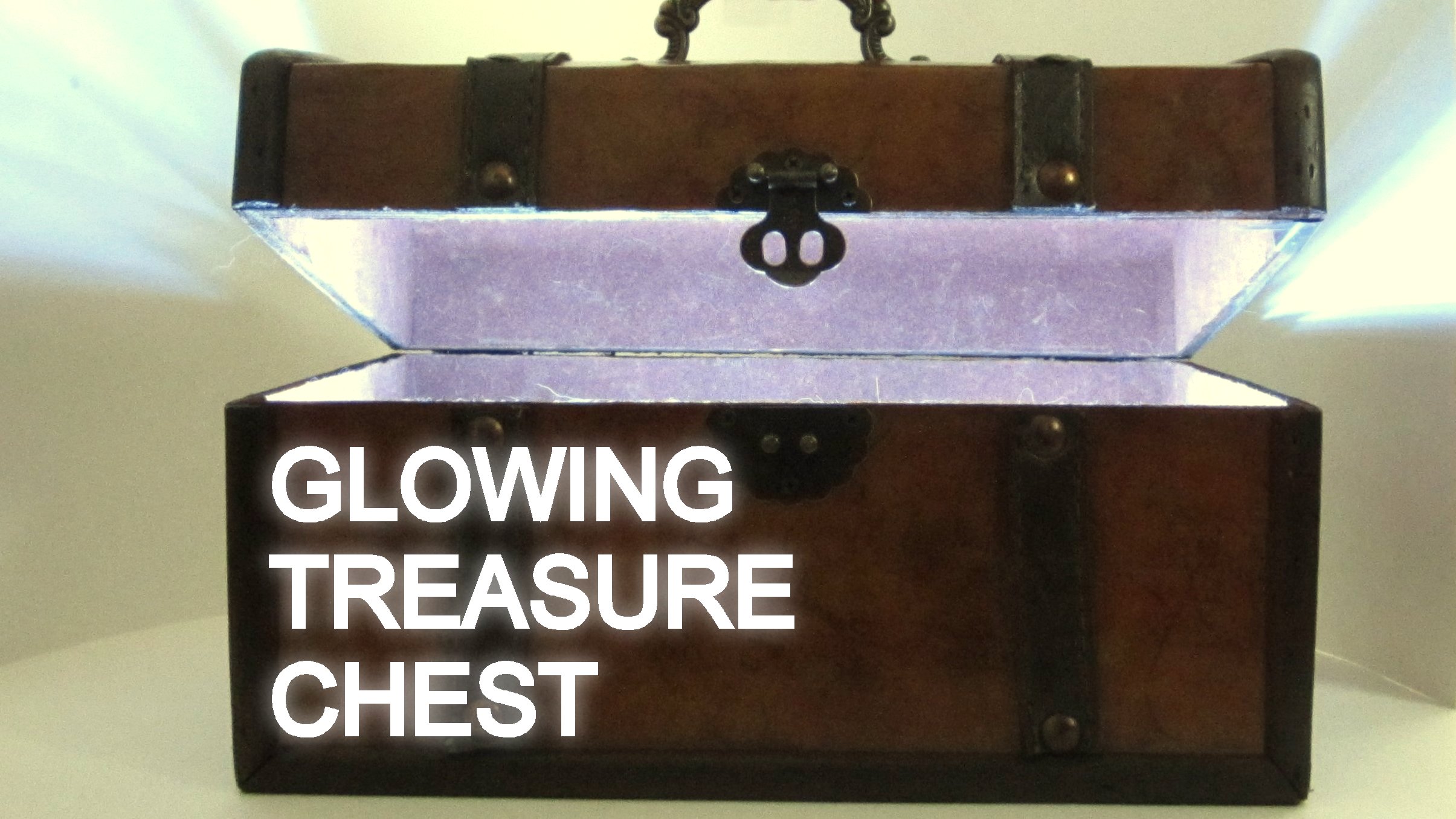 Glowing Treasure Chest