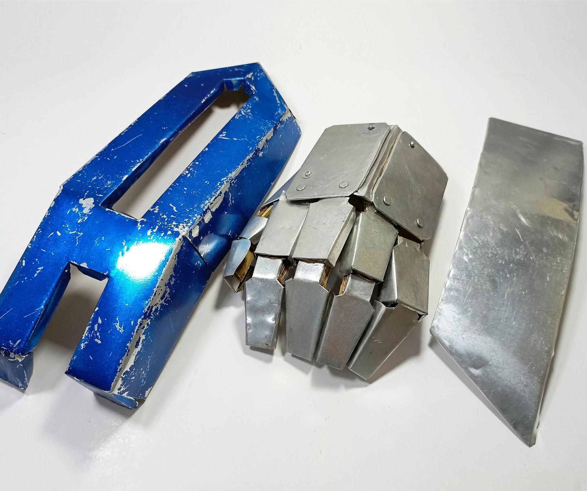 Create Realistic Metal Props for Your Cosplays.