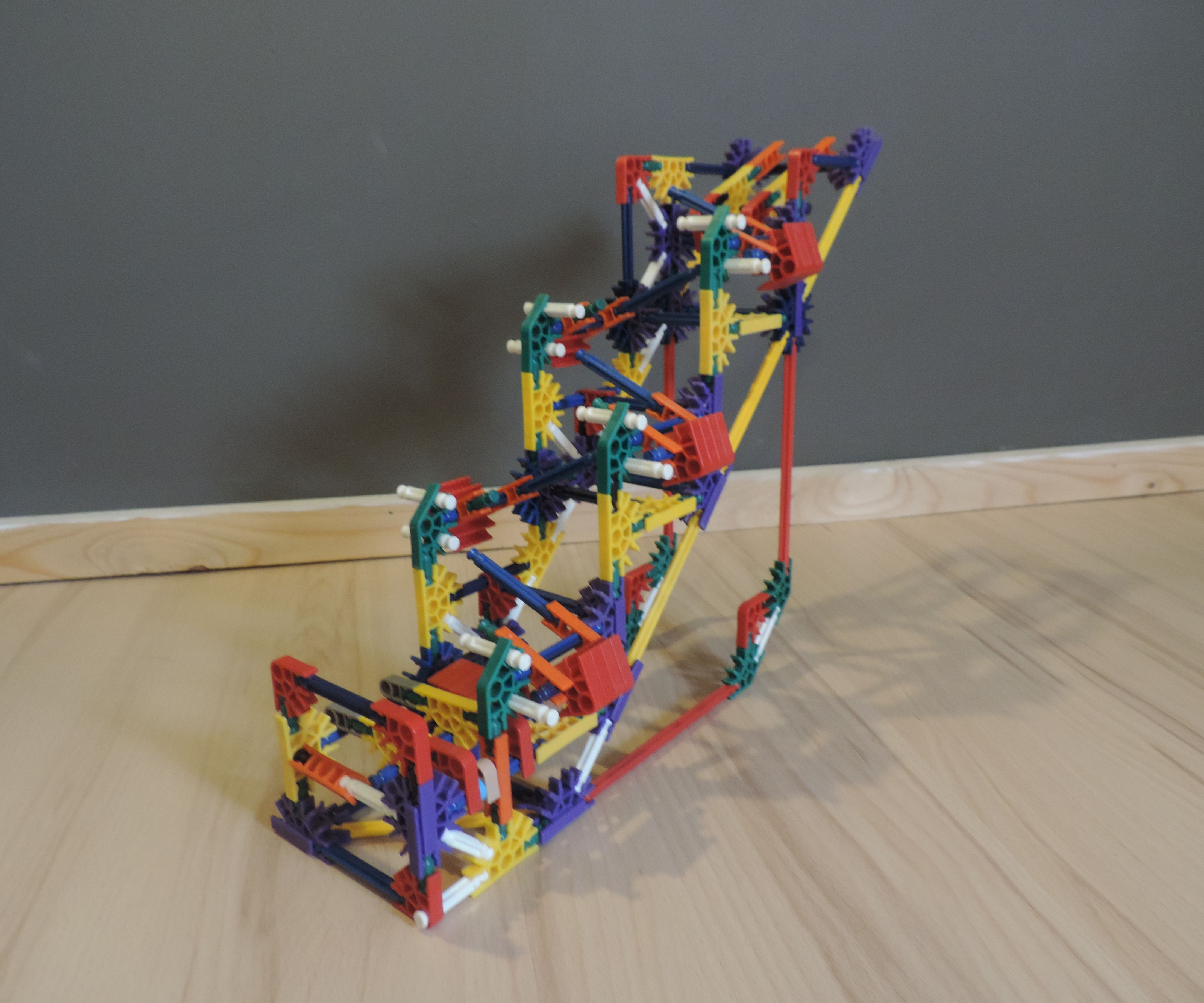 Knex Ball Machine Element: Basic Stairs 