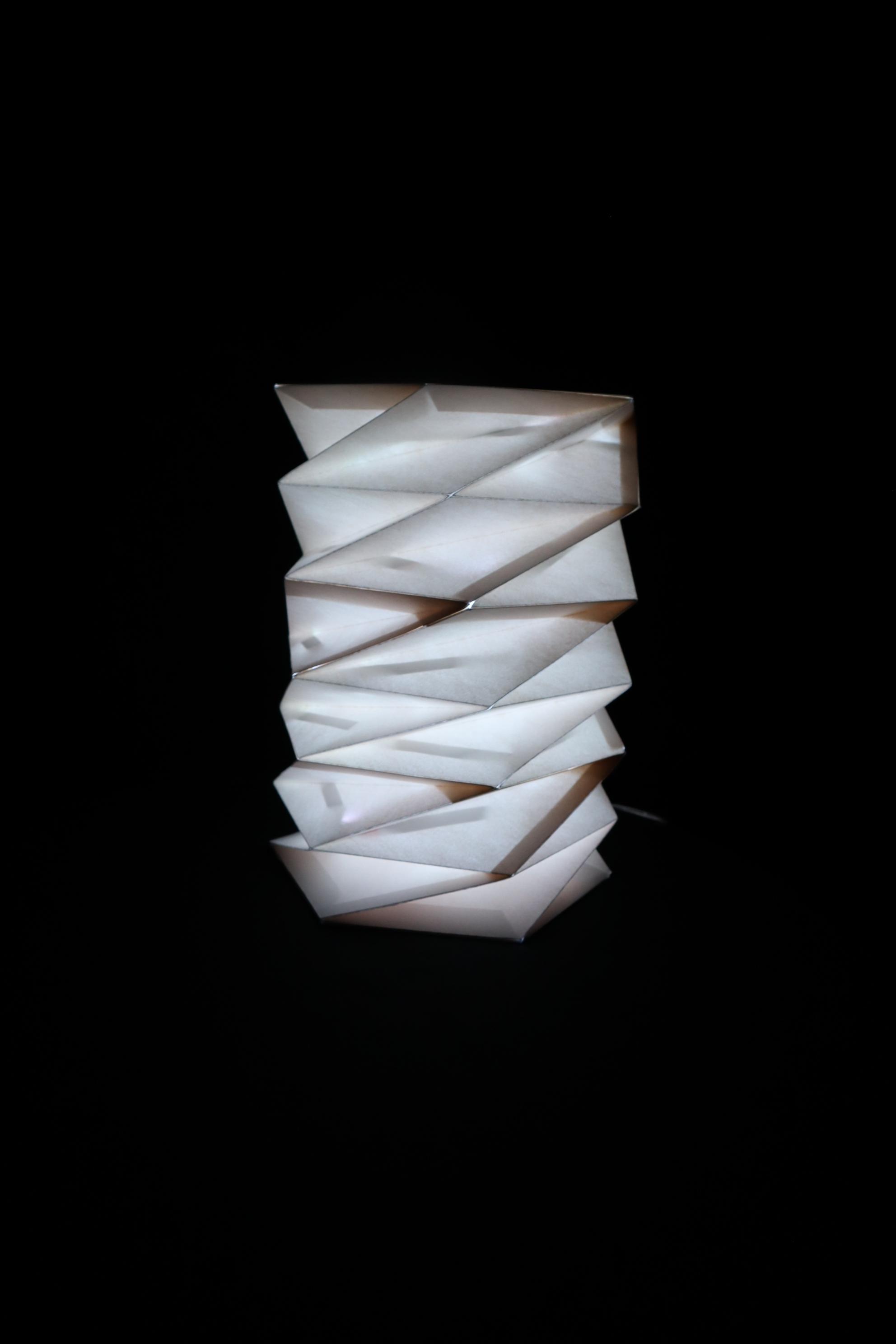 Flat Foldable Paper Lamp